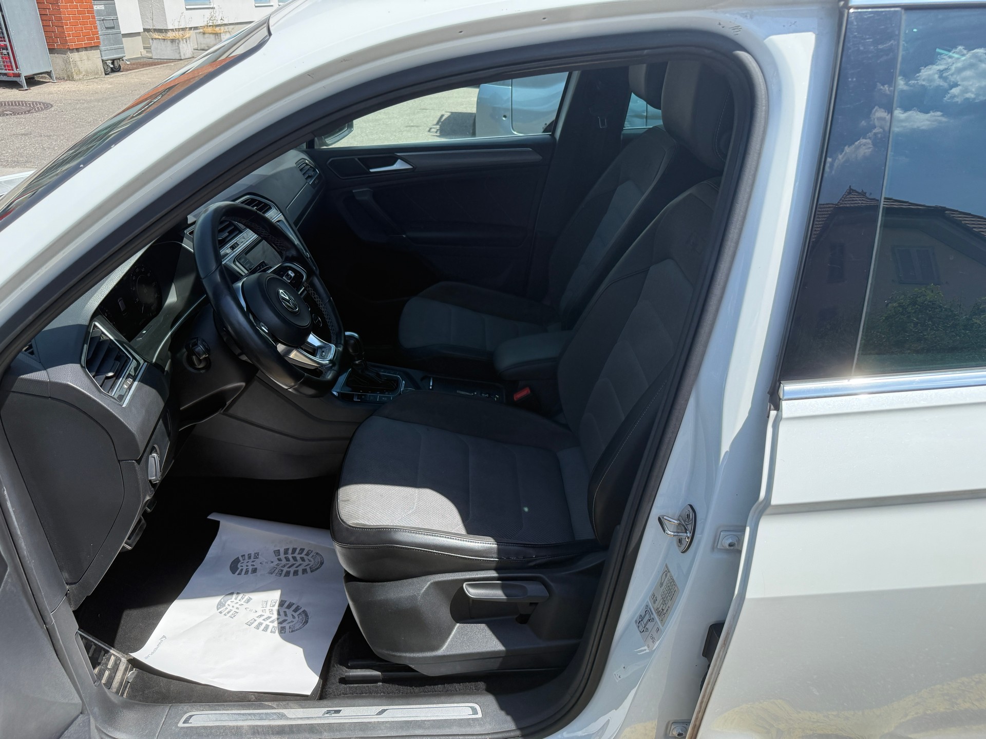 VW Tiguan 2.0TSI Highline 4Motion DSG-image-7