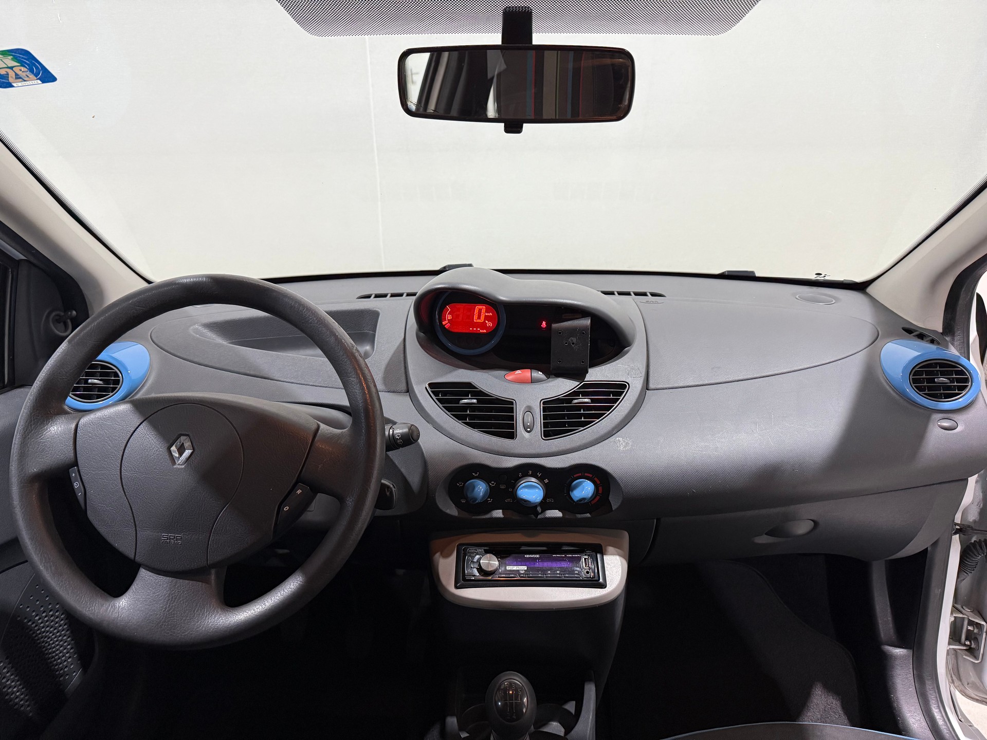 RENAULT Twingo 1.2 16V Expression-image-11