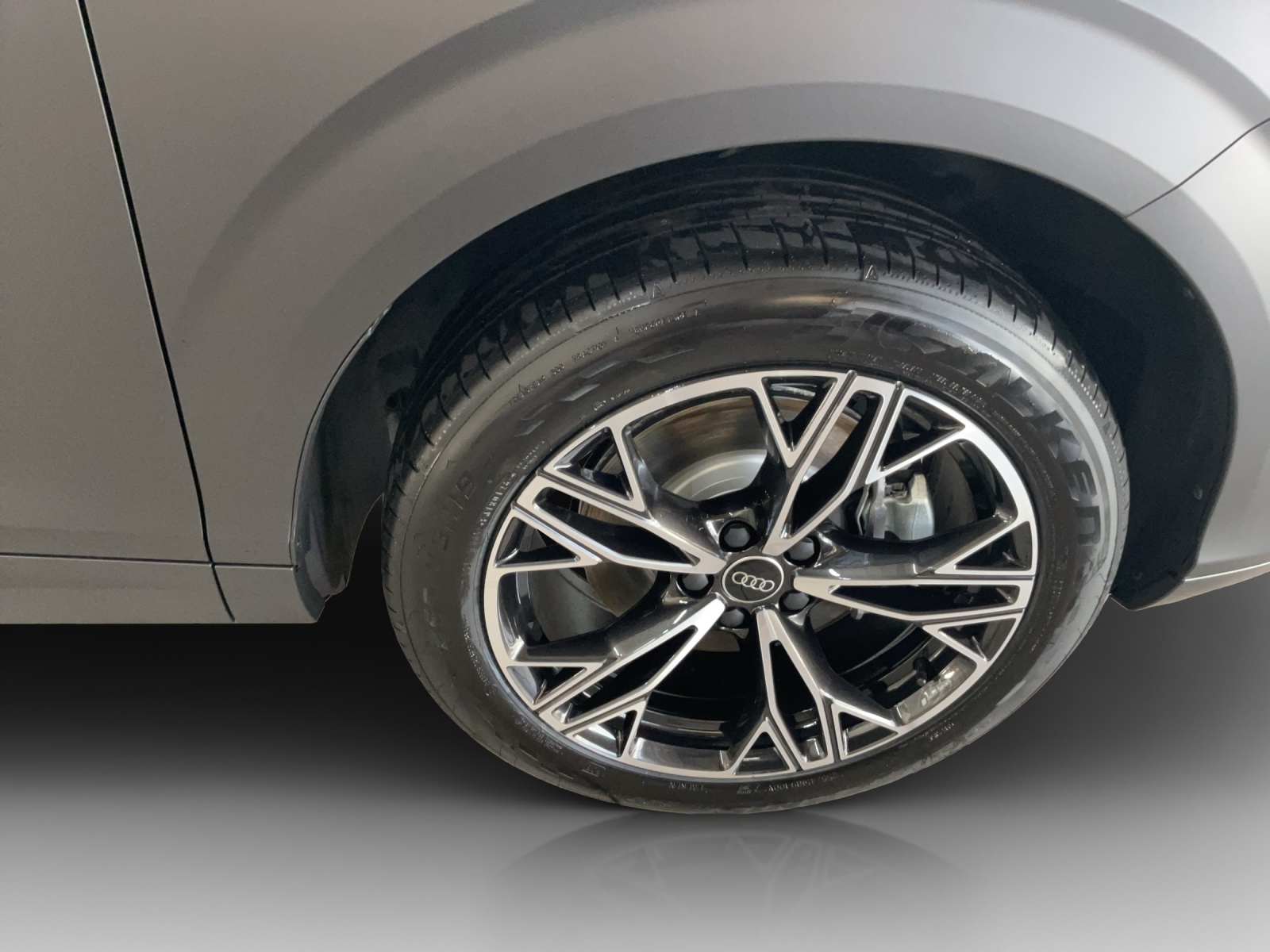 AUDI Q3 Sportback e-hybrid 200 kW S tronig-image-14