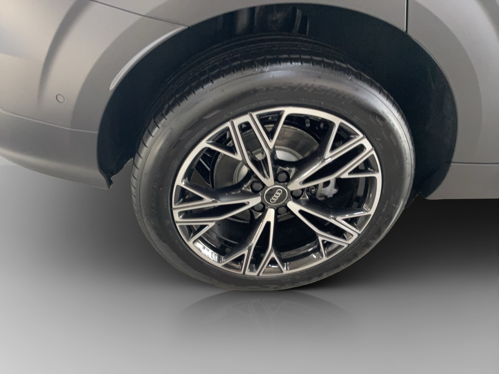 AUDI Q3 Sportback e-hybrid 200 kW S tronig-image-13