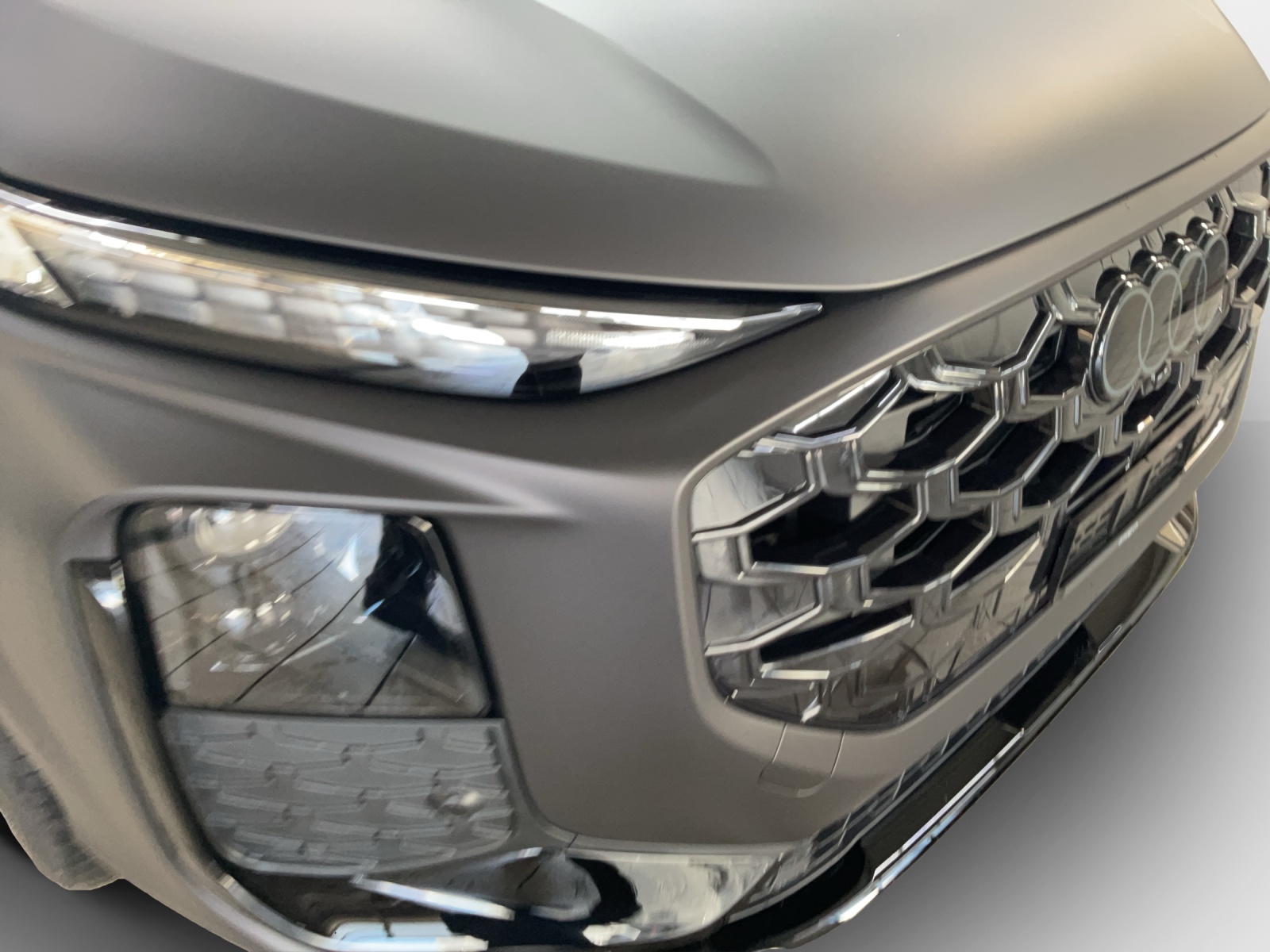 AUDI Q3 Sportback e-hybrid 200 kW S tronig-image-15