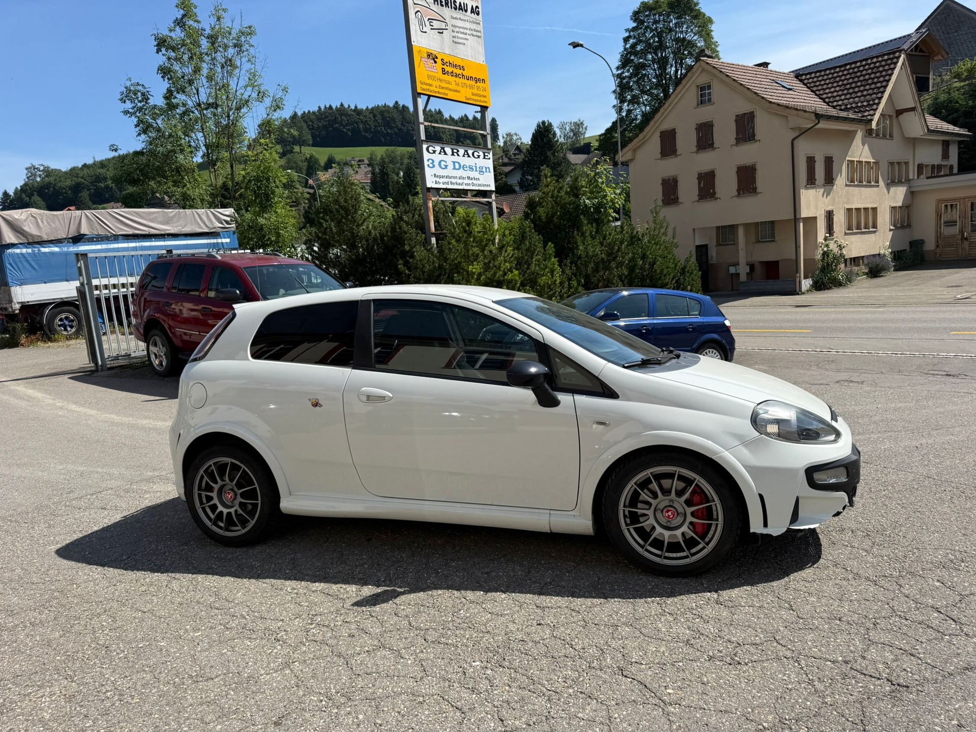 FIAT Punto 1.4 16V Turbo Abarth Supersport-image-3