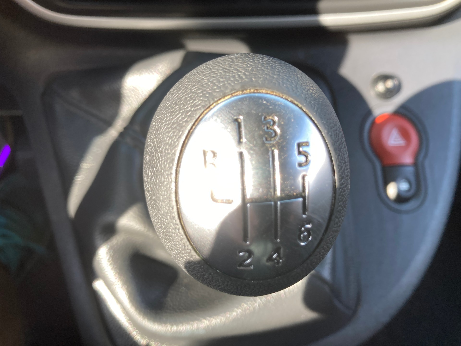 RENAULT Kangoo Medium dCi 95 ENERGY Business mit Anhängerkupplung-image-14