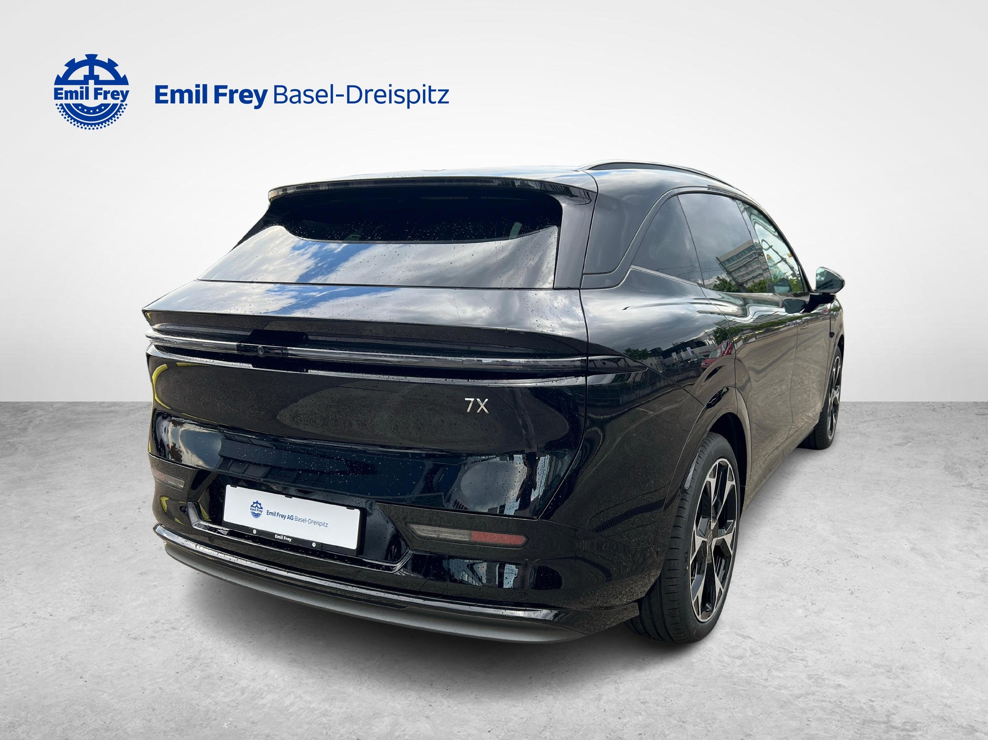 ZEEKR 7X Privilege AWD-image-4