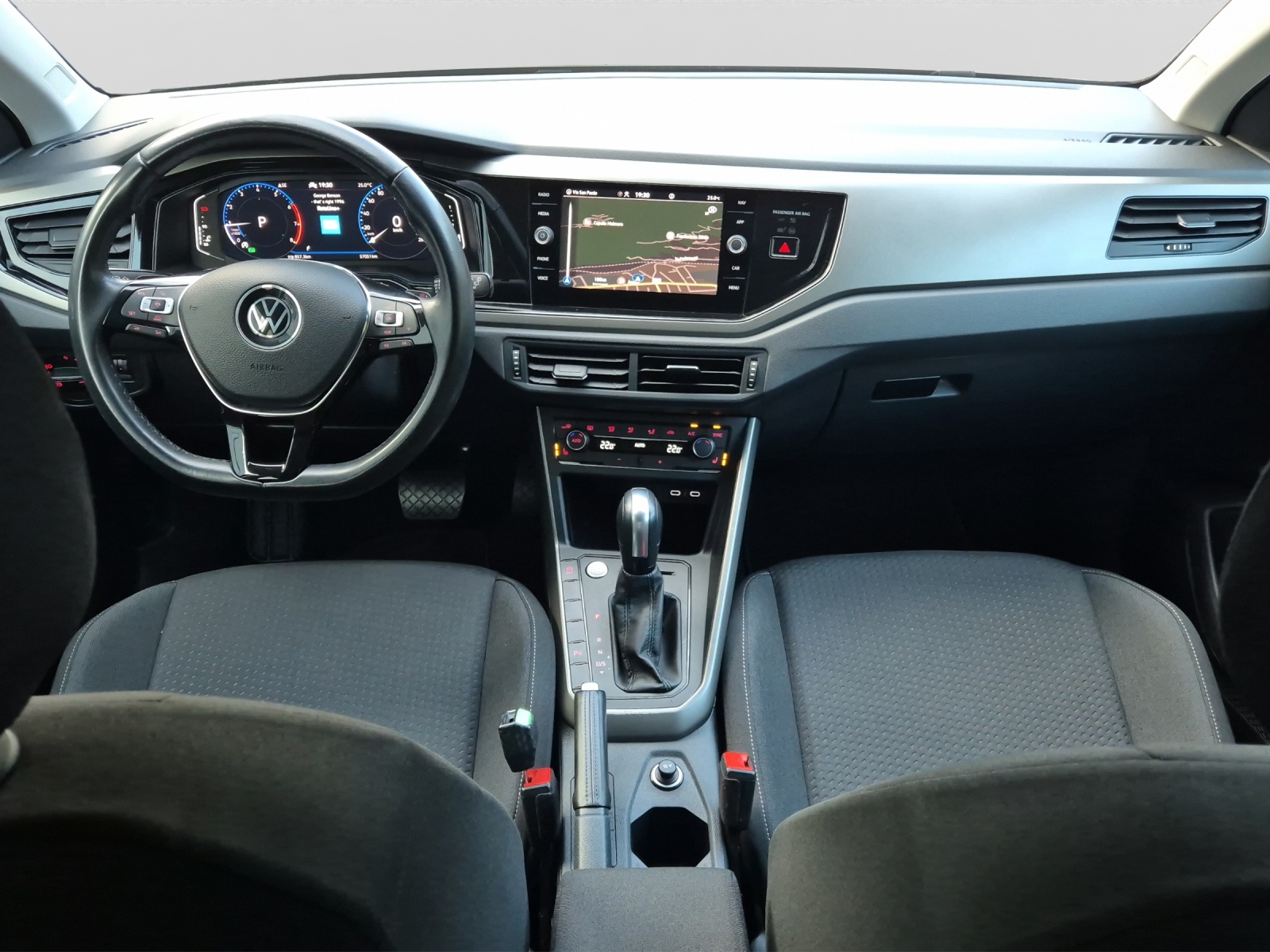 VW Polo 1.0 TSI BMT Comfortline DSG-image-8