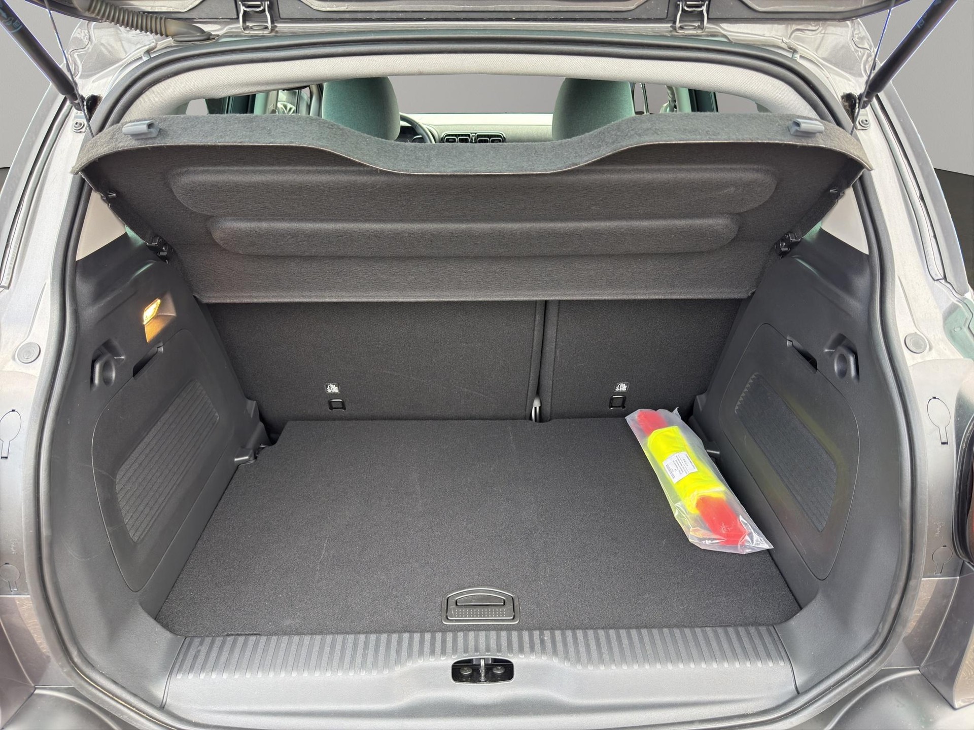 CITROEN C3 Aircross 1.2 PureTech 110 Swiss Edition-image-8