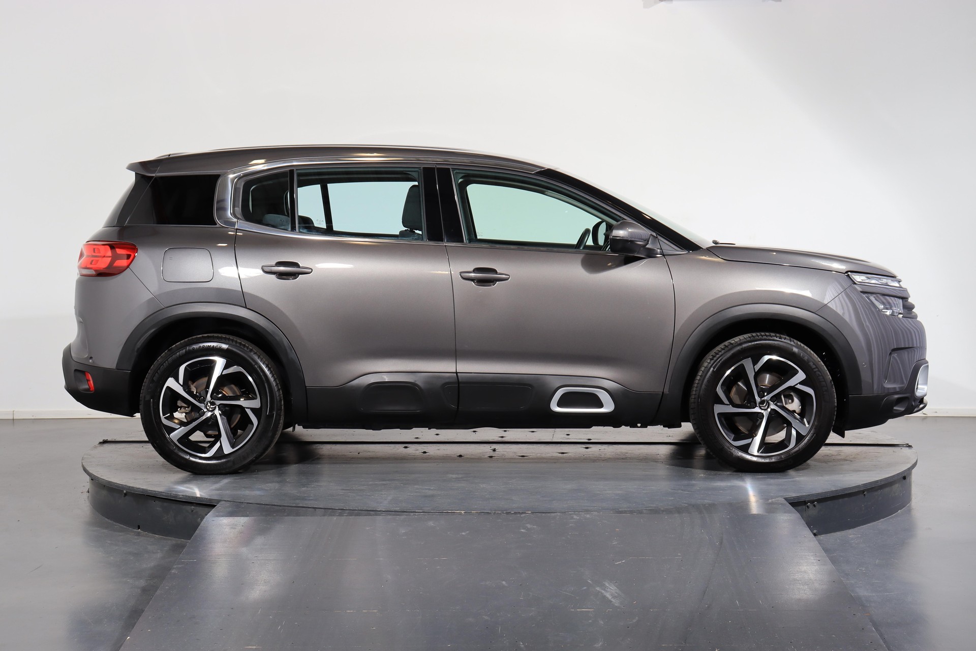 CITROEN C5 Aircross 1.6 Plug-in Hybrid Feel-image-1