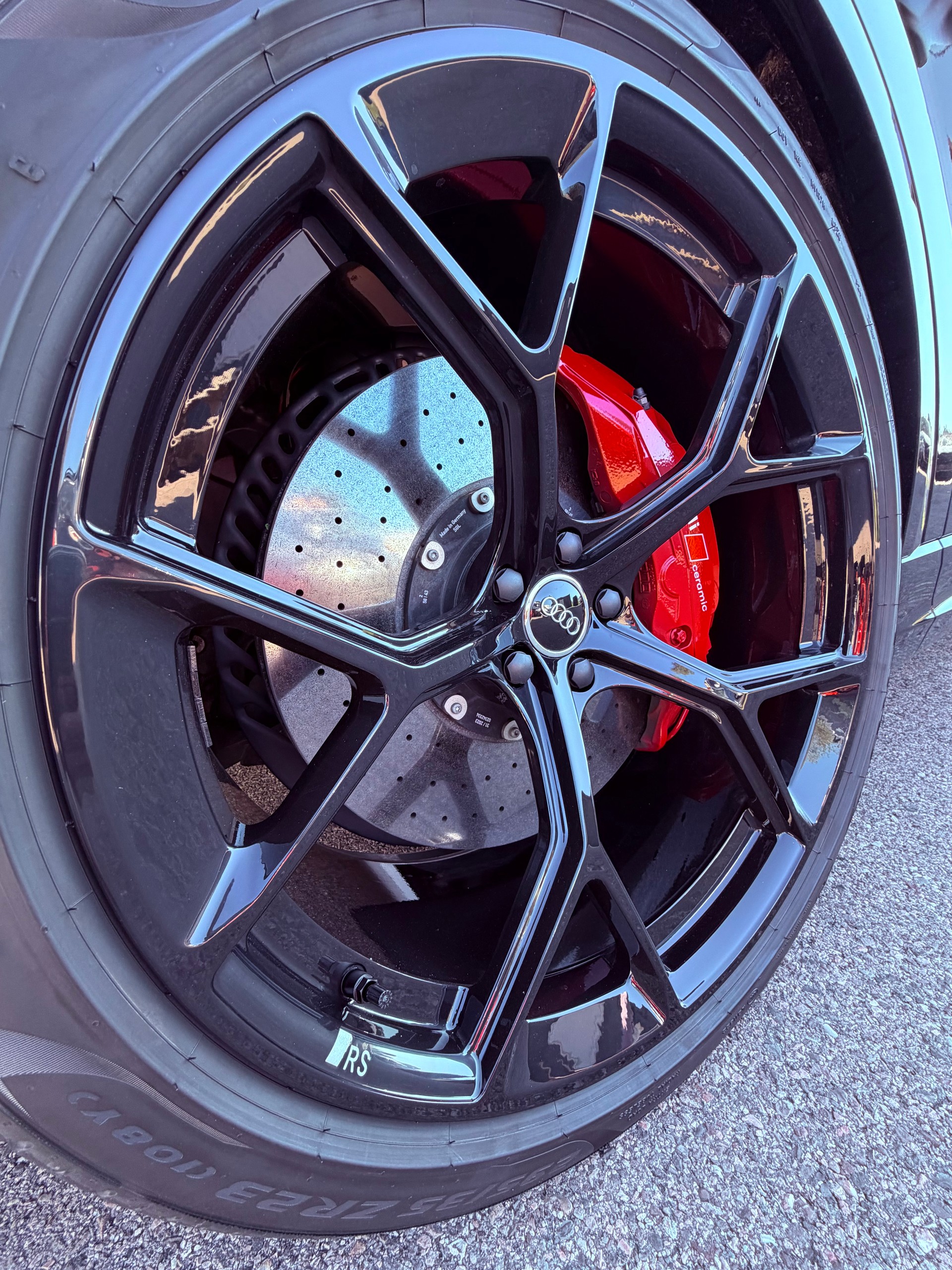 AUDI RSQ8 Black Edition quattro tiptronic-image-5