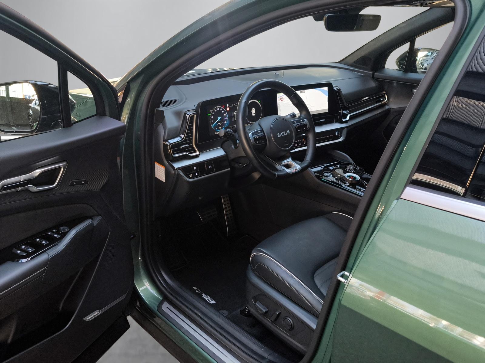 KIA Sportage 1.6 T-GDi PHEV GT-Line-image-12