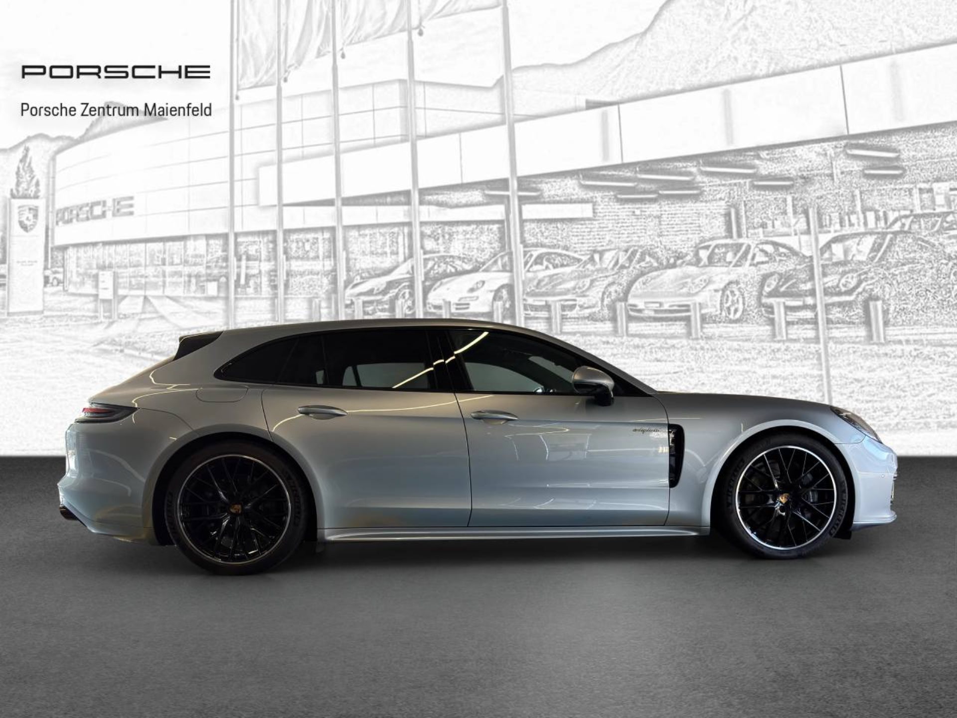 PORSCHE Panamera 4 E-Hybrid Sport Turismo-image-8