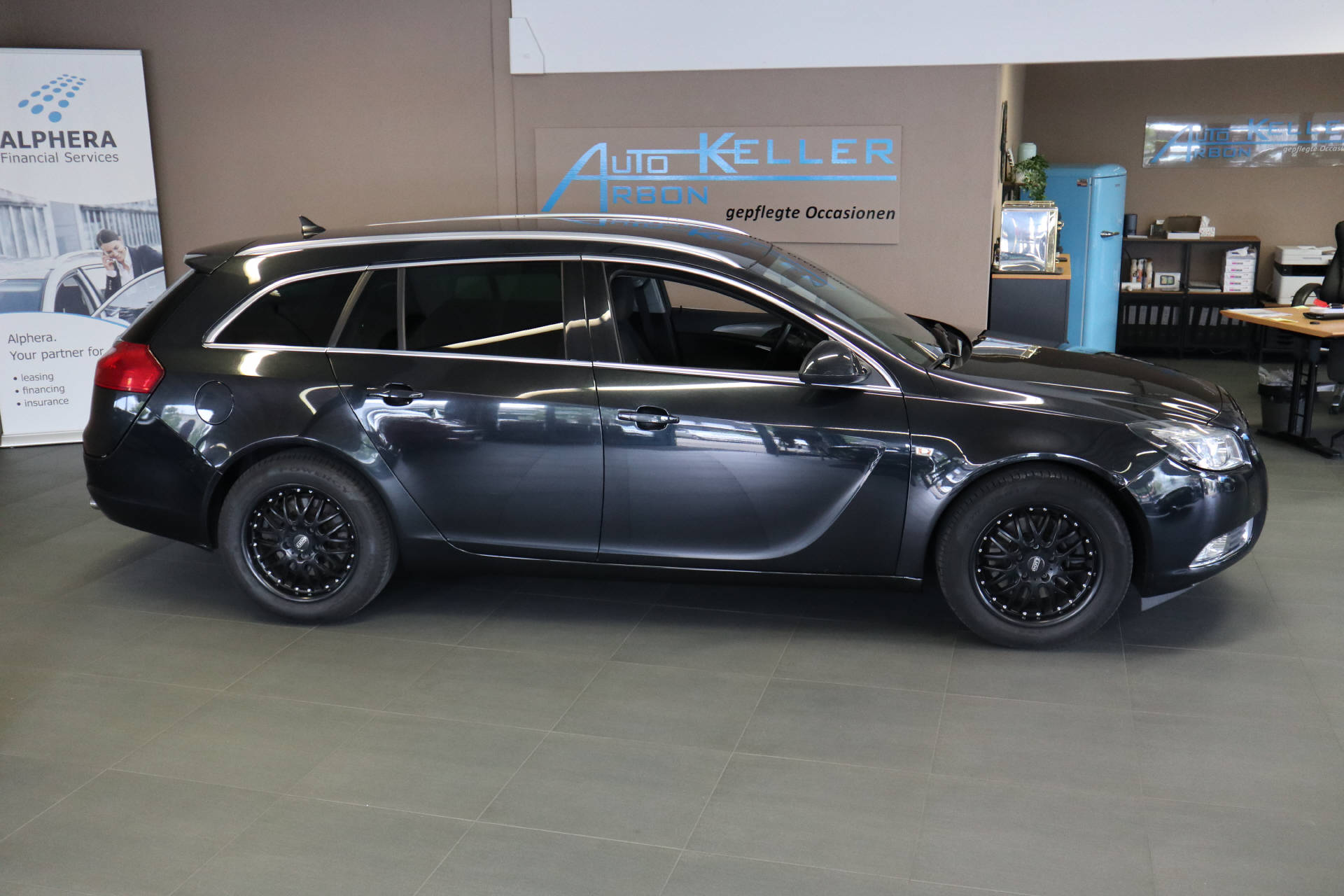 OPEL Insignia Sports Tourer 2.0 T Edition-image-0