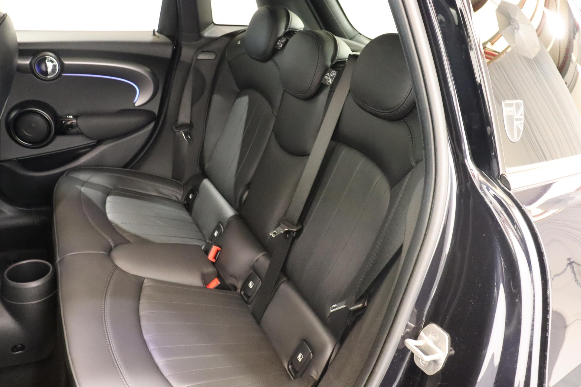 MINI F55 2.0i Cooper S SDKG-image-7