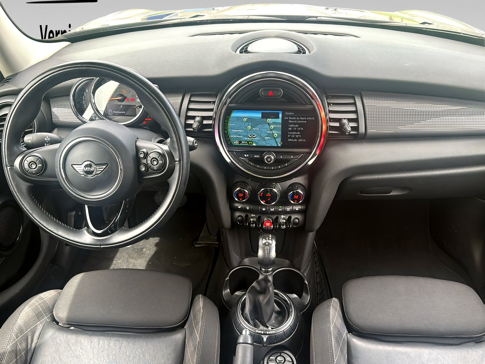 MINI Cooper Steptronic-image-13