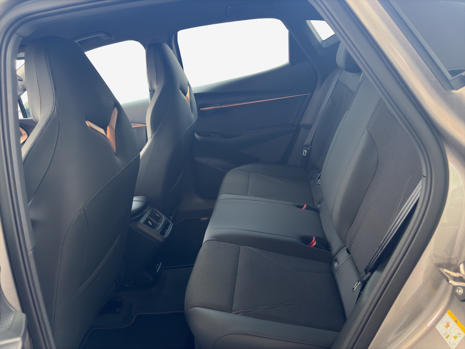 CUPRA Tavascan Type 8 77 kWh VZ-image-12