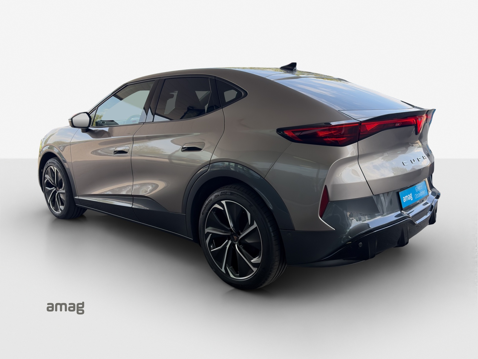 CUPRA Tavascan Type 8 77 kWh VZ-image-2