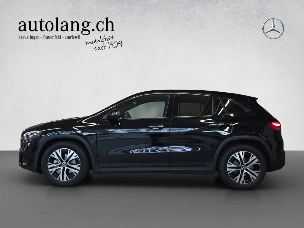 MERCEDES-BENZ GLA 200 Night Star Progressive-showroom-element-1