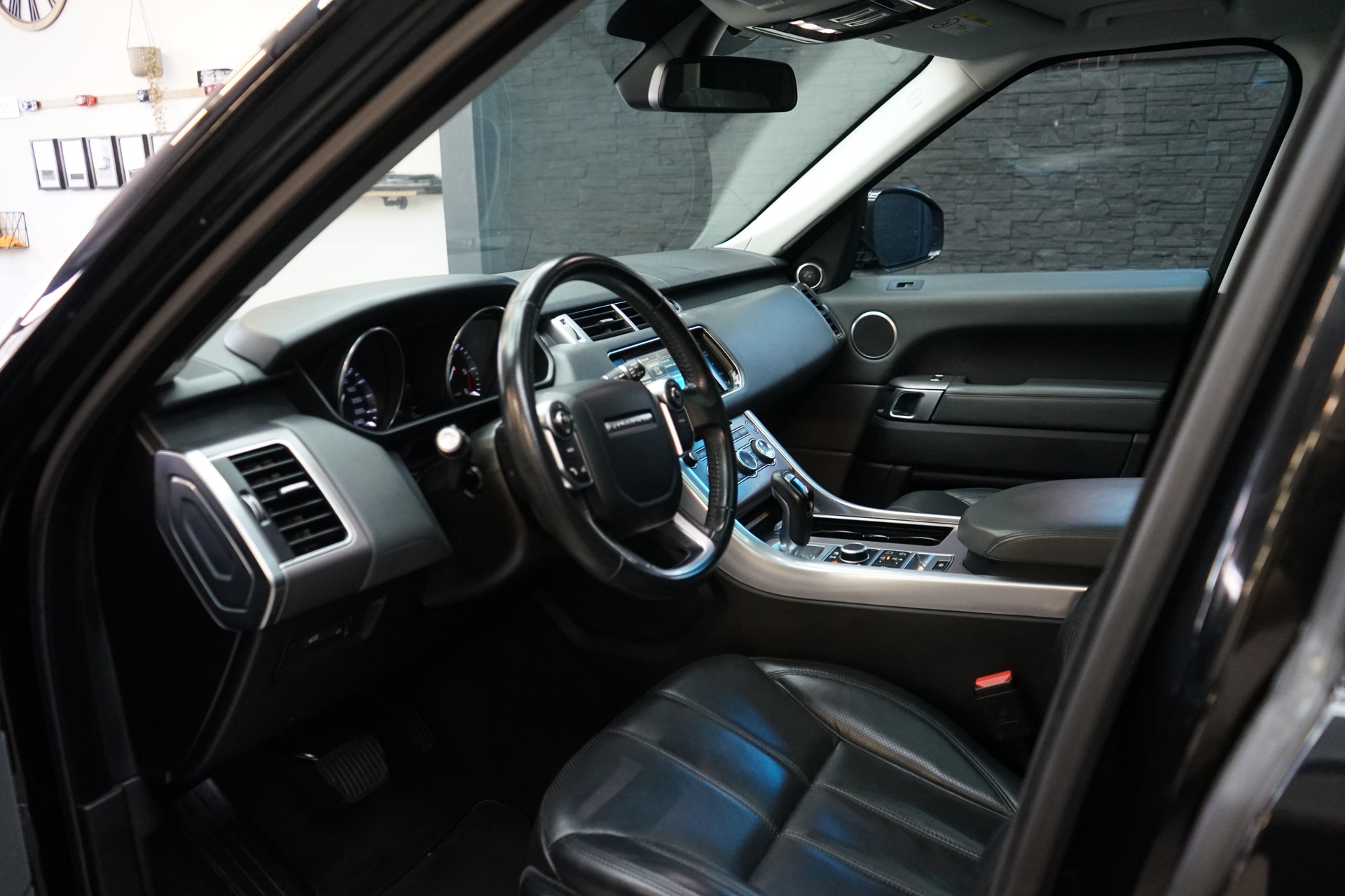 LAND ROVER Range Rover Sport 3.0 SDV6 HSE Automatic-image-4
