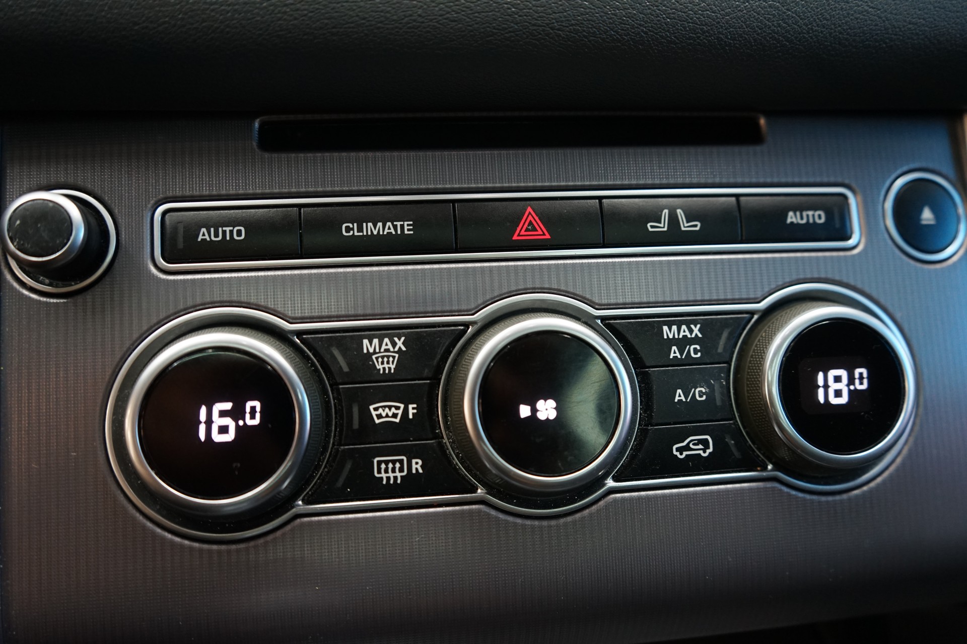 LAND ROVER Range Rover Sport 3.0 SDV6 HSE Automatic-image-14