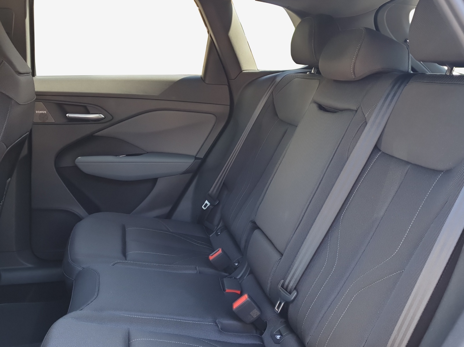 AUDI Q3 SUV e-hybrid 200 kW S tronig-image-11