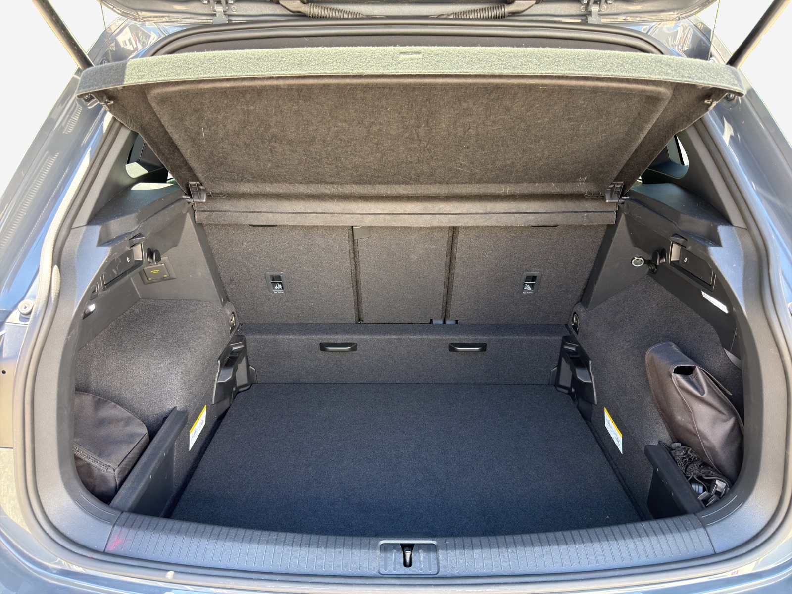 VW Tiguan 2.0TSI R-Line 4Motion DSG-image-12