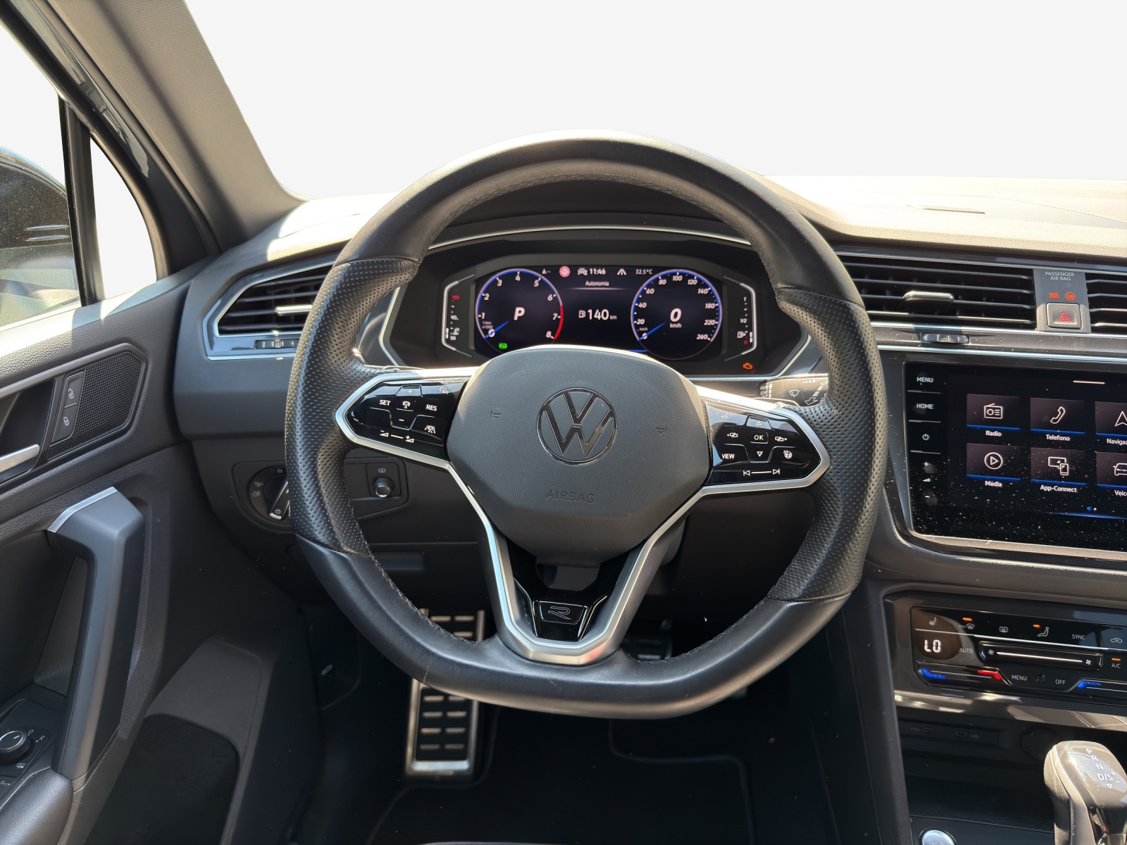 VW Tiguan 2.0TSI R-Line 4Motion DSG-image-9