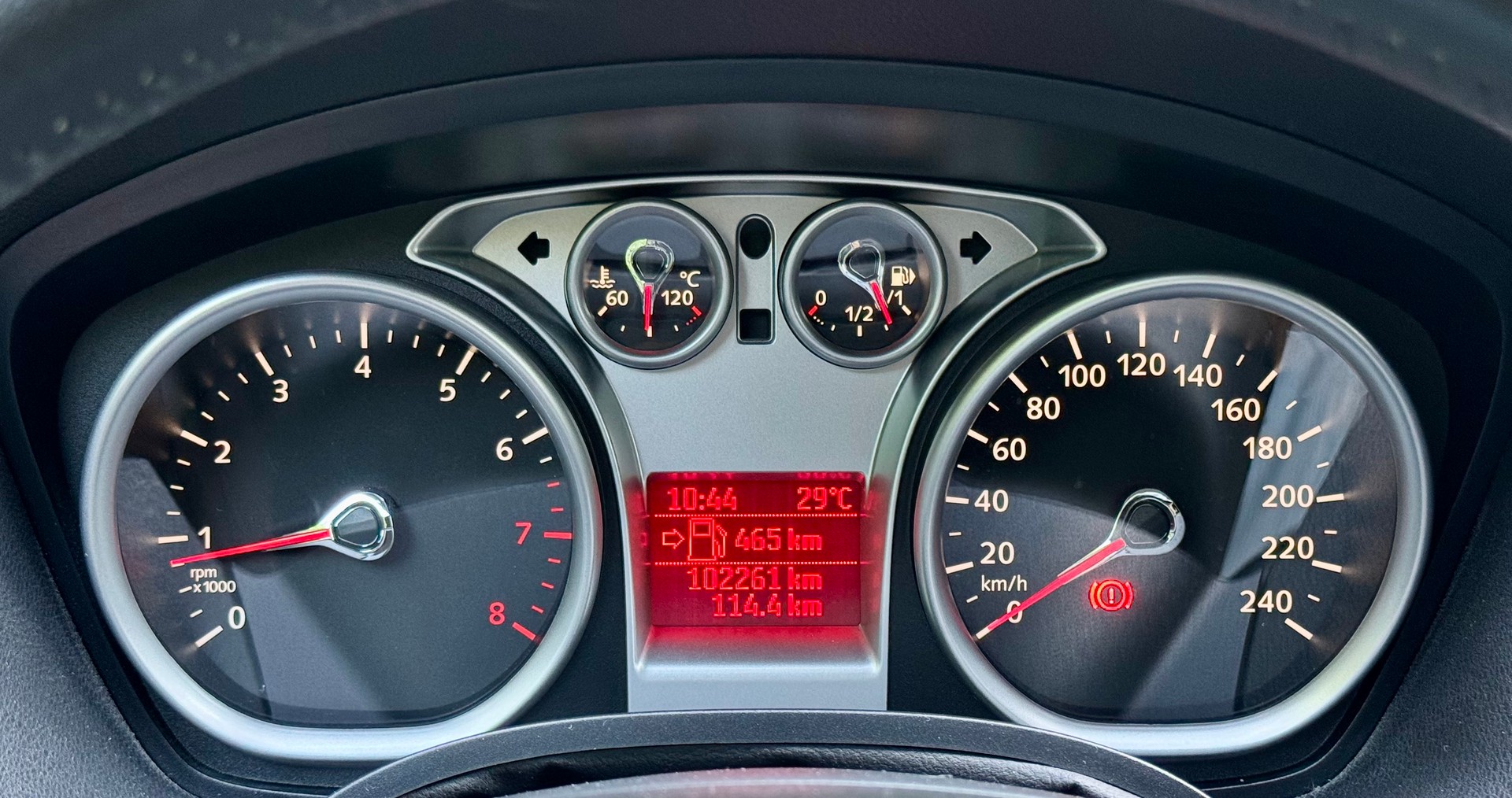 FORD C-Max 1.8i 16V Carving-image-4