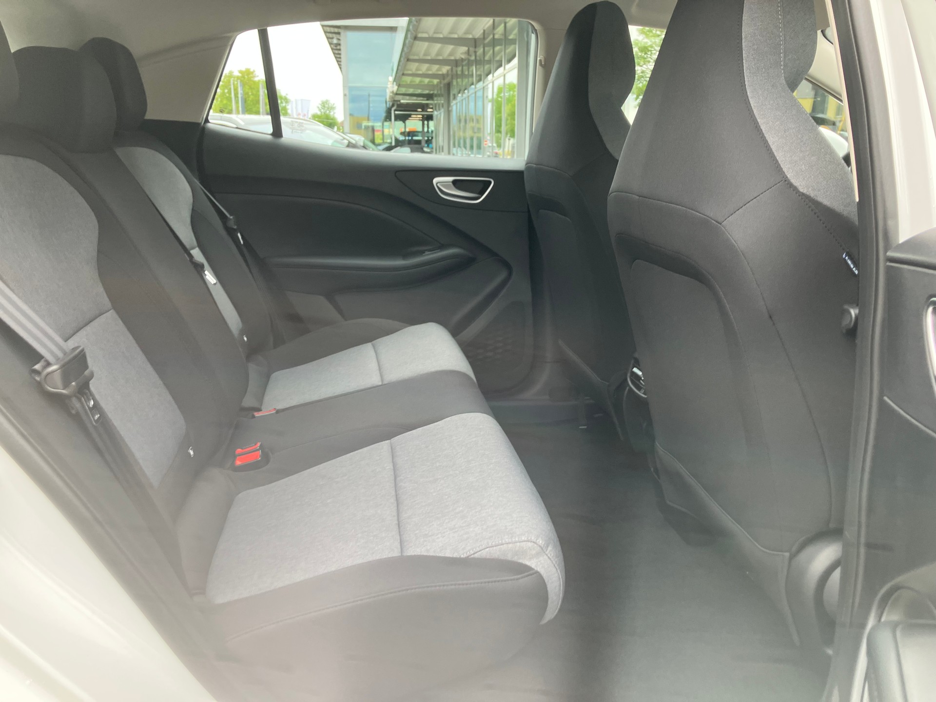 MG 4 EV Urban 43kWh Comfort-image-5