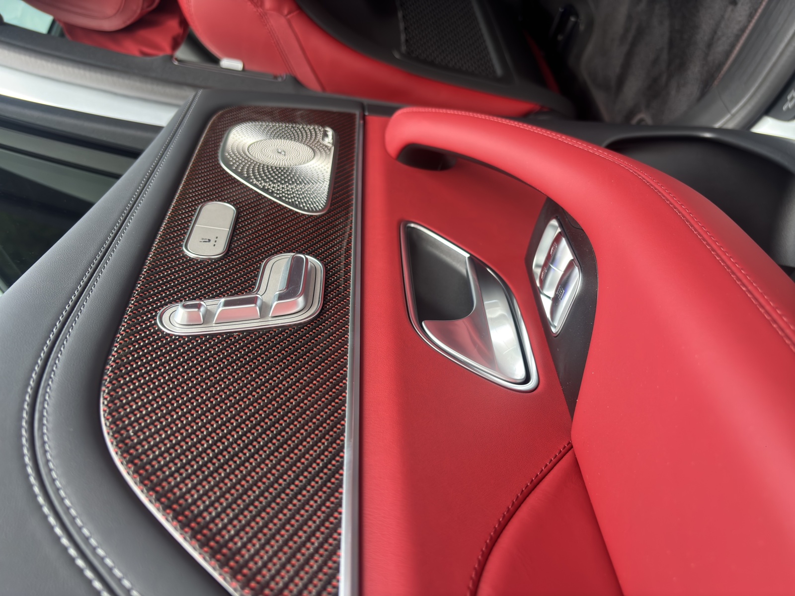 MERCEDES-BENZ GLE 53 AMG Hybrid EQ Star 4Matic+ 9G-Tronic-image-16