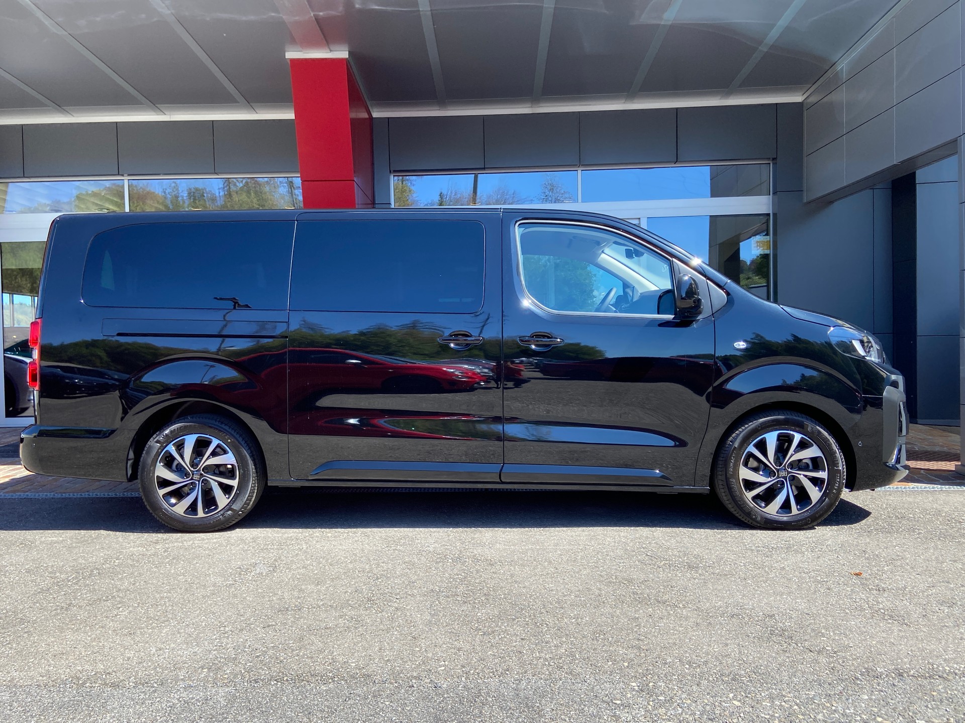 FIAT Ulysse 2.2 JTD Business L3 XL 9 Plätze-image-22