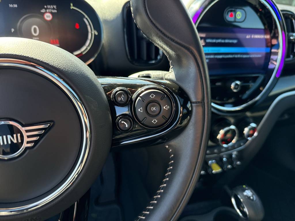 MINI Countryman Cooper SE ALL4 PHEV Steptronic-image-16