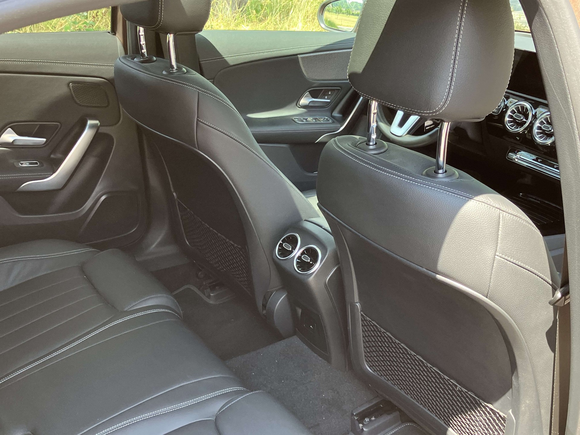 MERCEDES-BENZ A 180 d Progressive-image-8