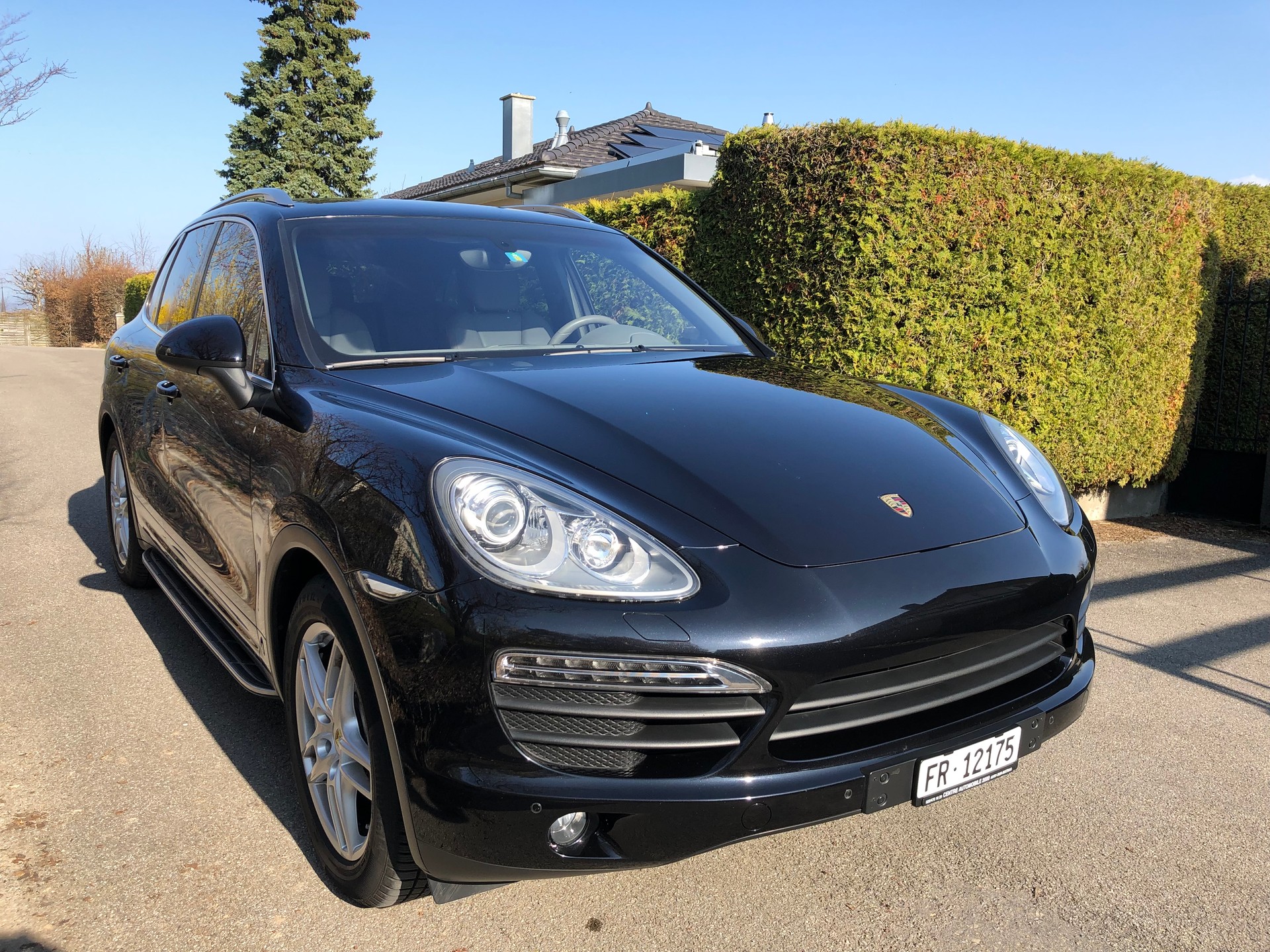 PORSCHE 4.8 V8 S TipT-image-3