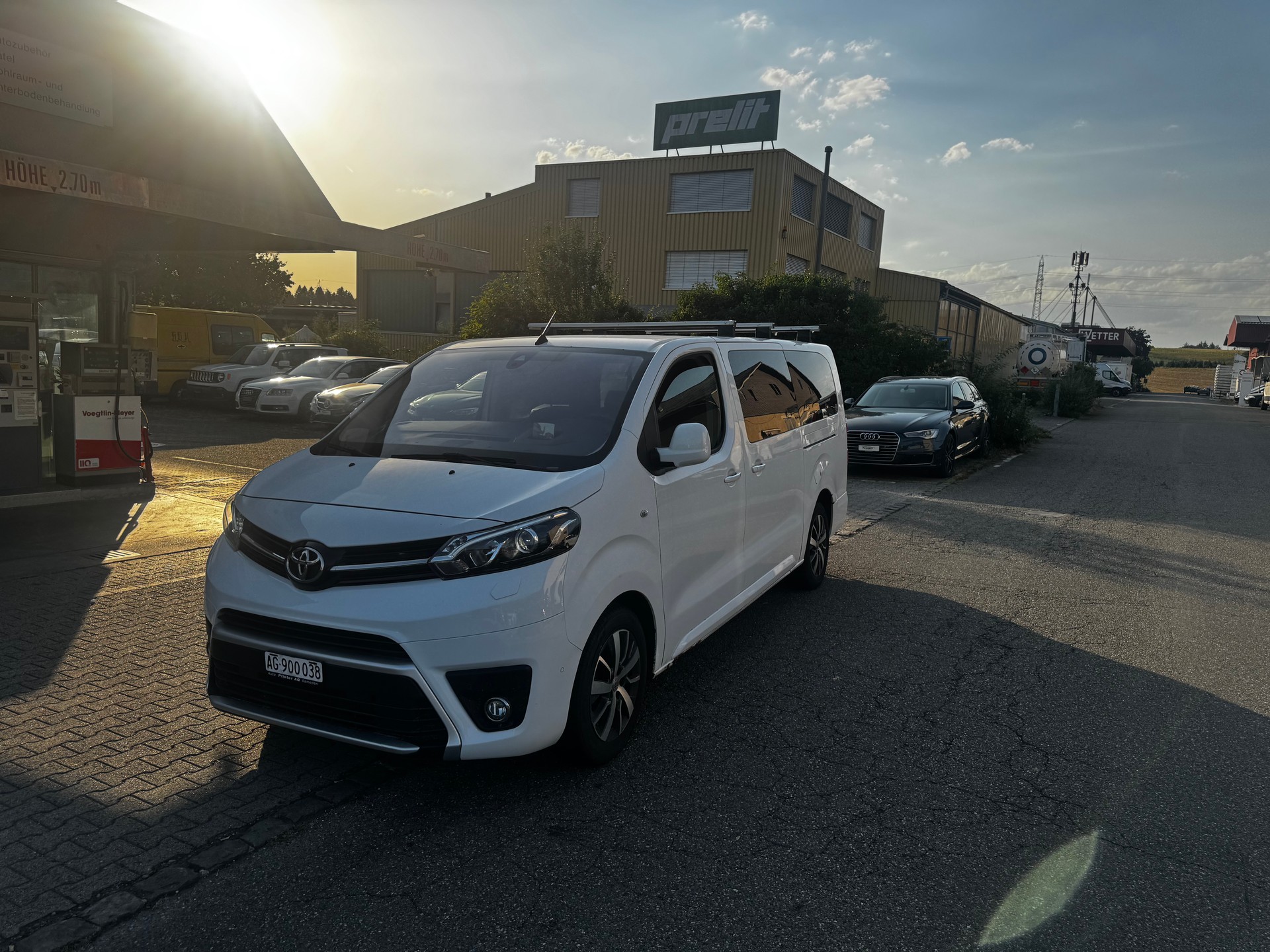TOYOTA Proace 2.0D Combi L2 Long 4x4 DANGEL-image-0