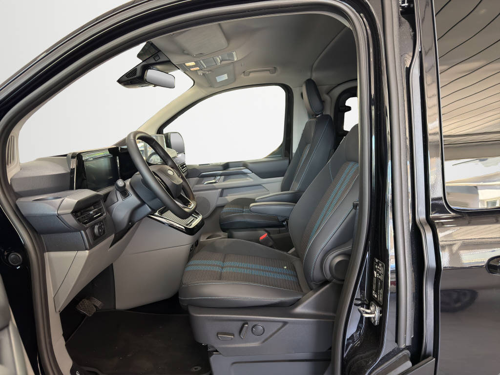 FORD Tourneo Custom 320 L2 2.0 EcoBlue 170 Spo-image-8