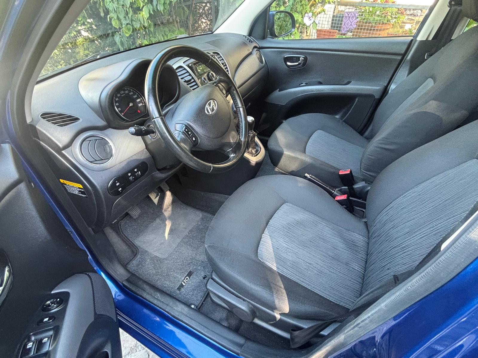 HYUNDAI 1.2 Style-image-7