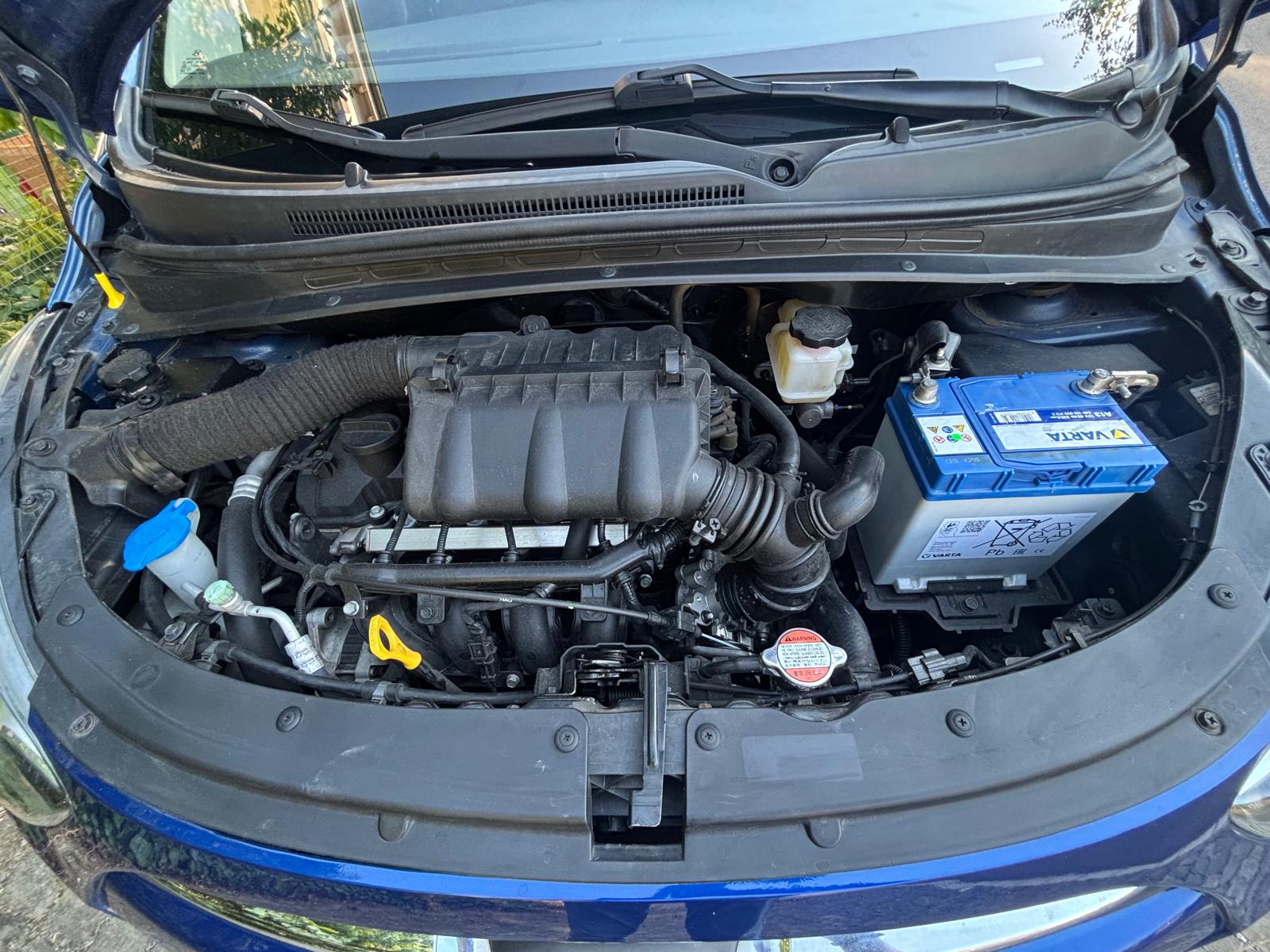 HYUNDAI 1.2 Style-image-10