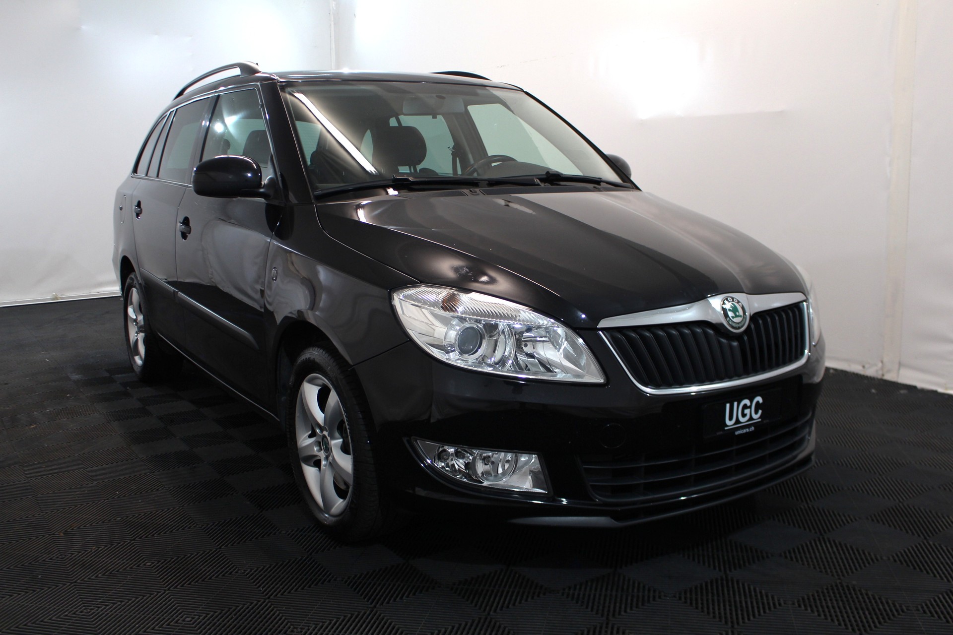 SKODA Fabia Combi 1.2 TSI Classic-image-0