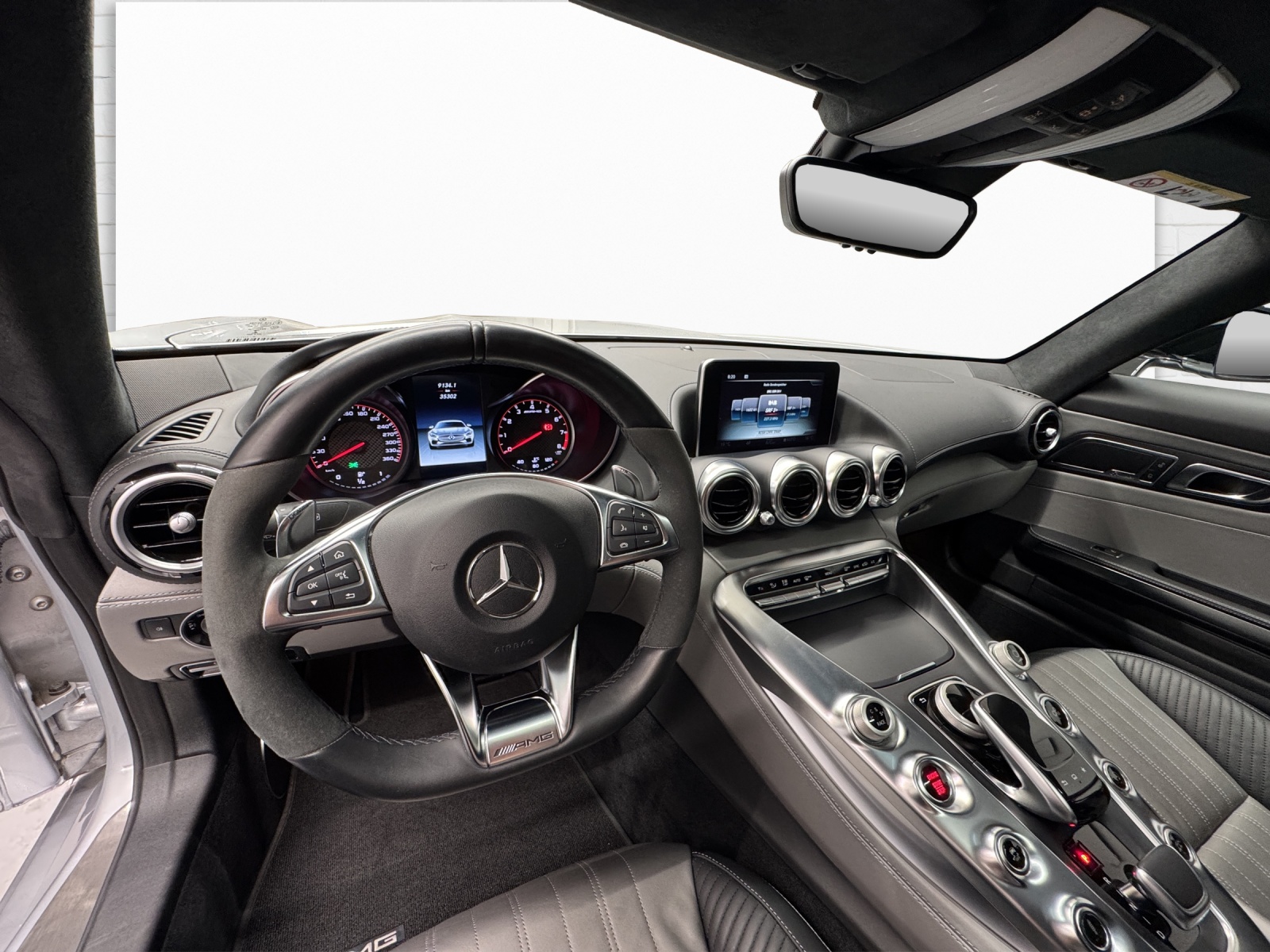 MERCEDES-BENZ AMG GT S Coupé-image-7