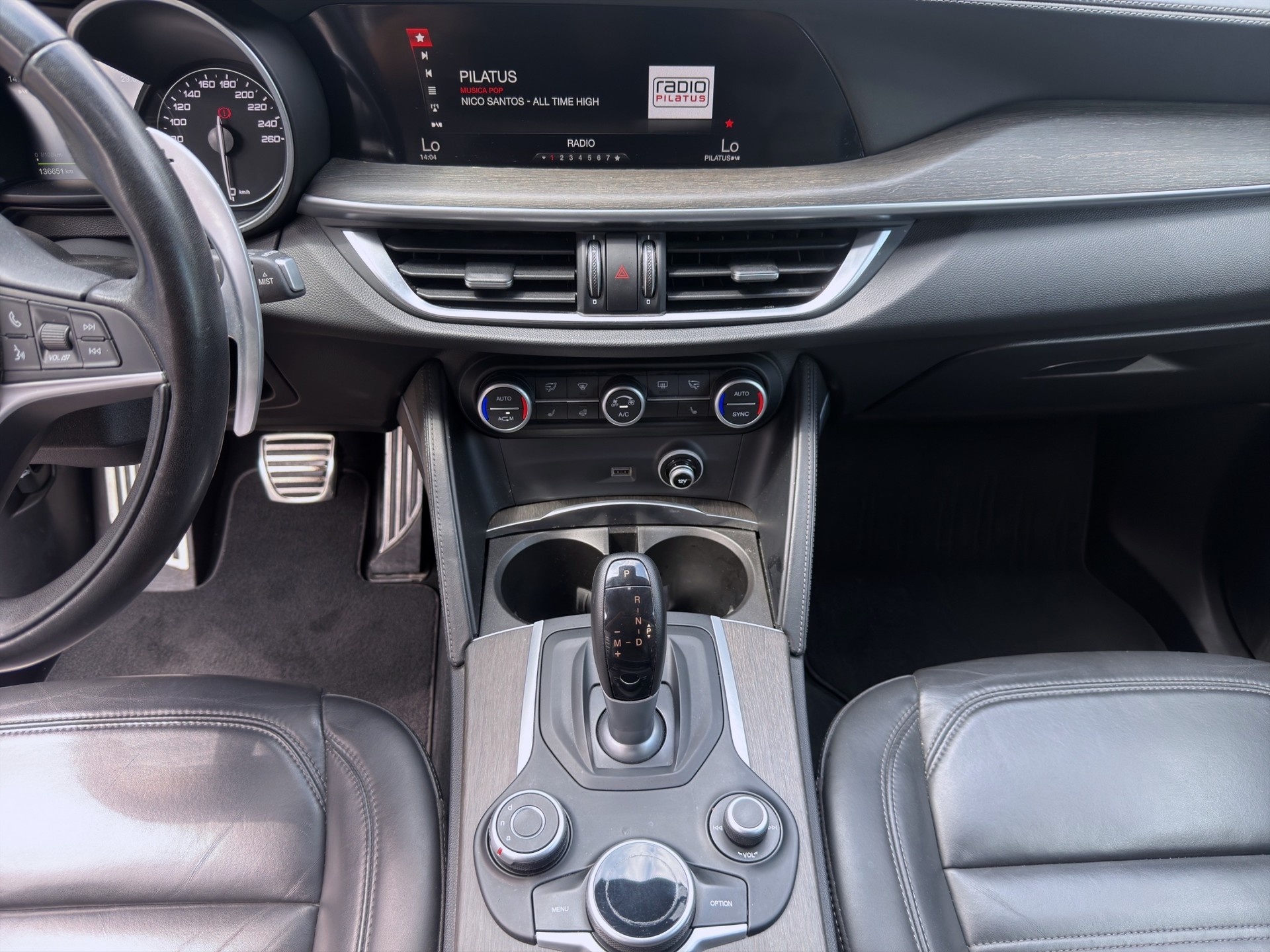 ALFA ROMEO Stelvio 2.0 Executive Q4 Automatic-image-12