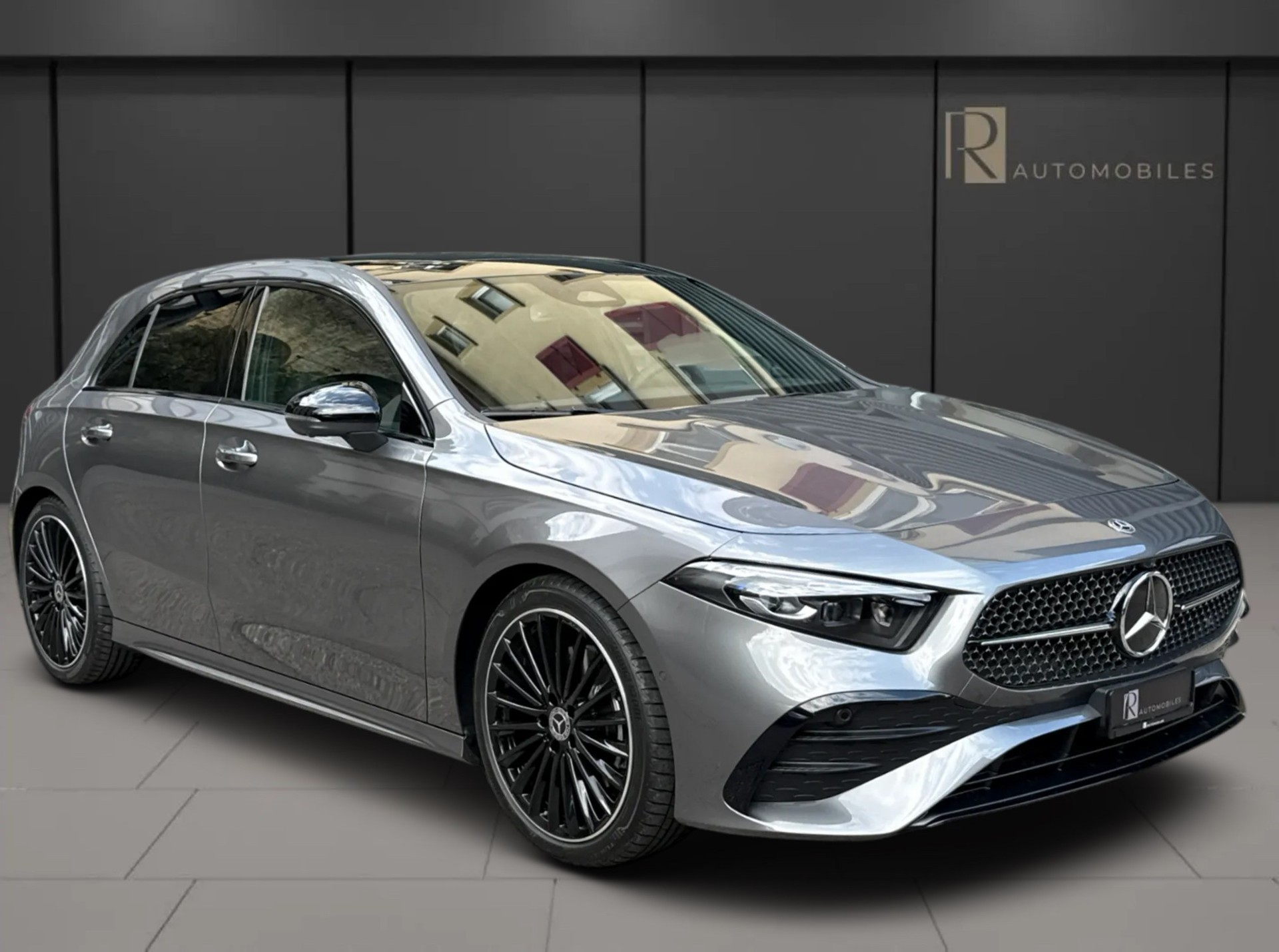MERCEDES-BENZ A 220 4Matic 8G-DCT-image-0