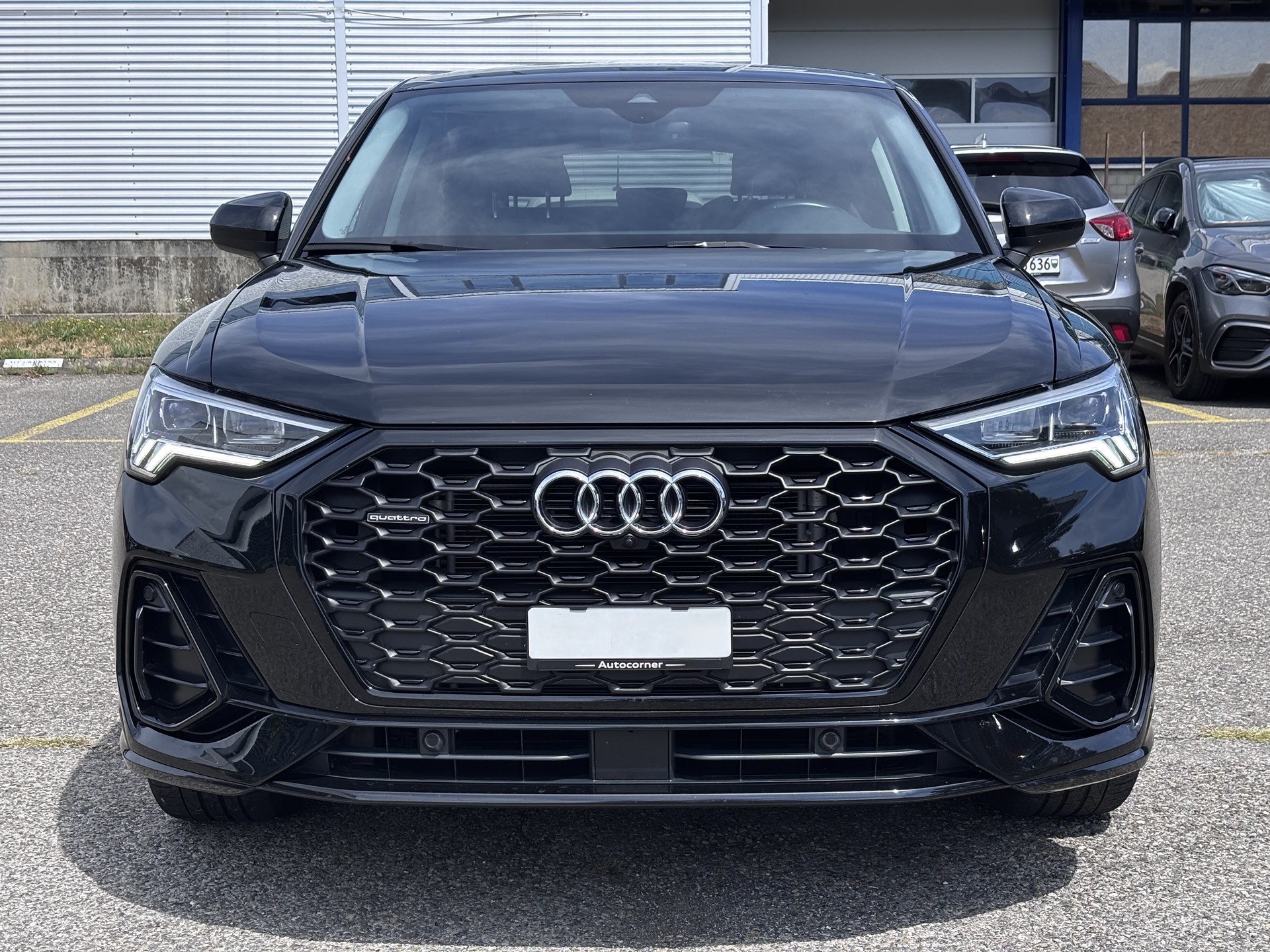 AUDI Q3 Sportback 45 TFSI S line quattro S-tronic-image-1