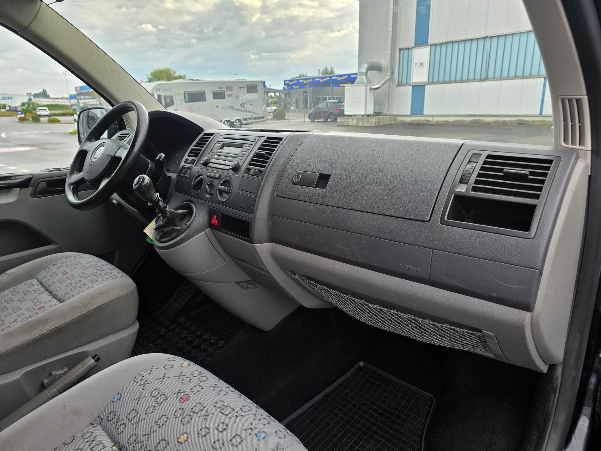 VW T5 Caravelle Comfort 2.5TDI PD 4M-image-14
