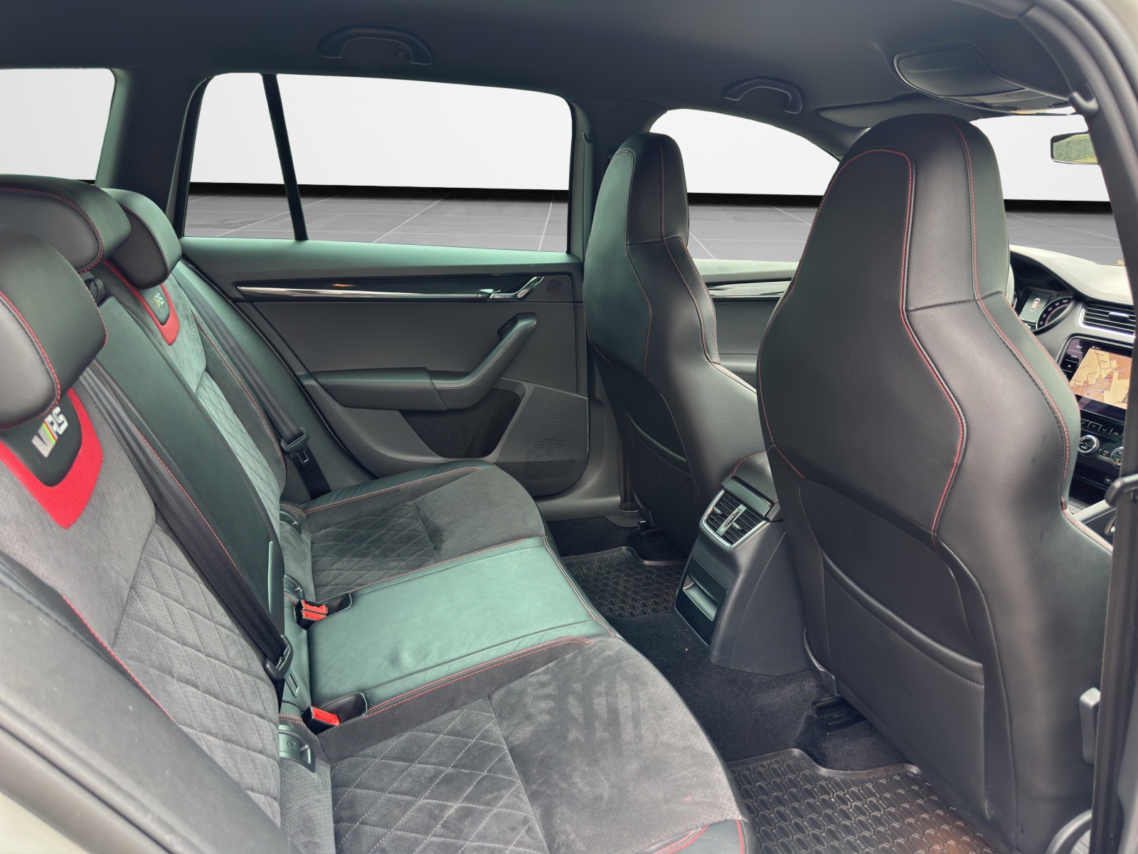 SKODA Octavia Combi 2.0 TSI RS DSG Challenge frisch ab MFK-image-14