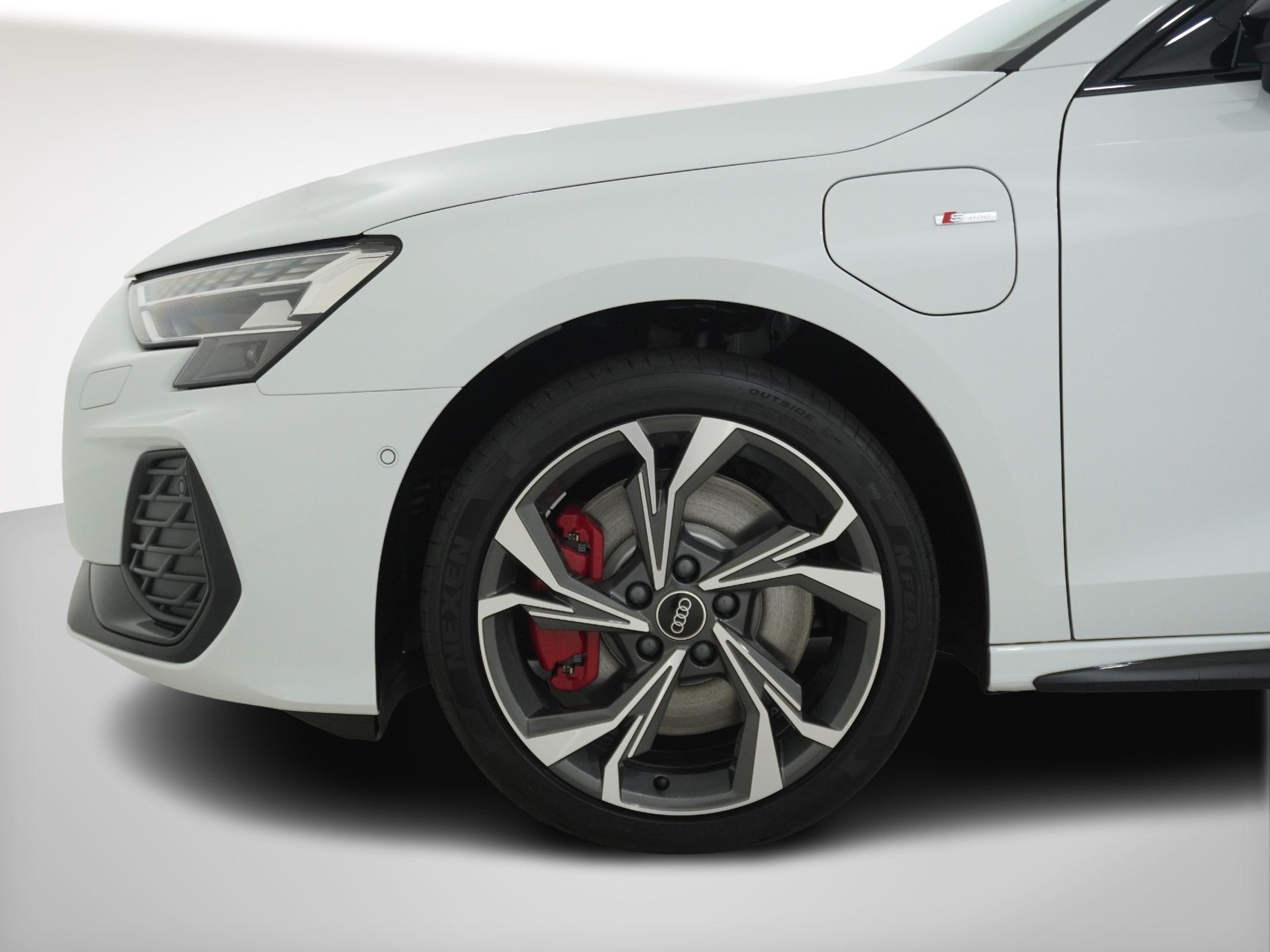 AUDI A3 Sportback 1.5 45 TFSI Plug-in-Hybrid S Line S-Tronic-image-9