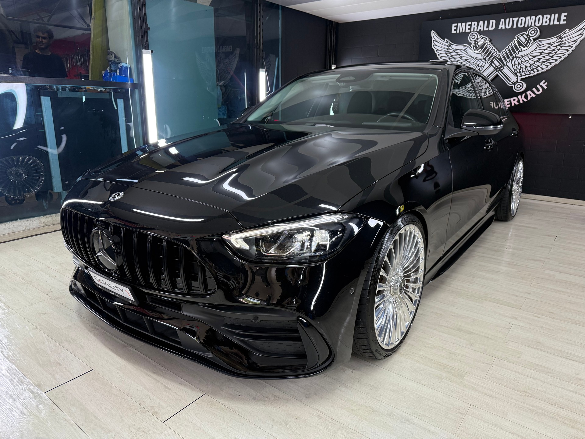MERCEDES-BENZ C180 *C63s BODYKIT*-image-2