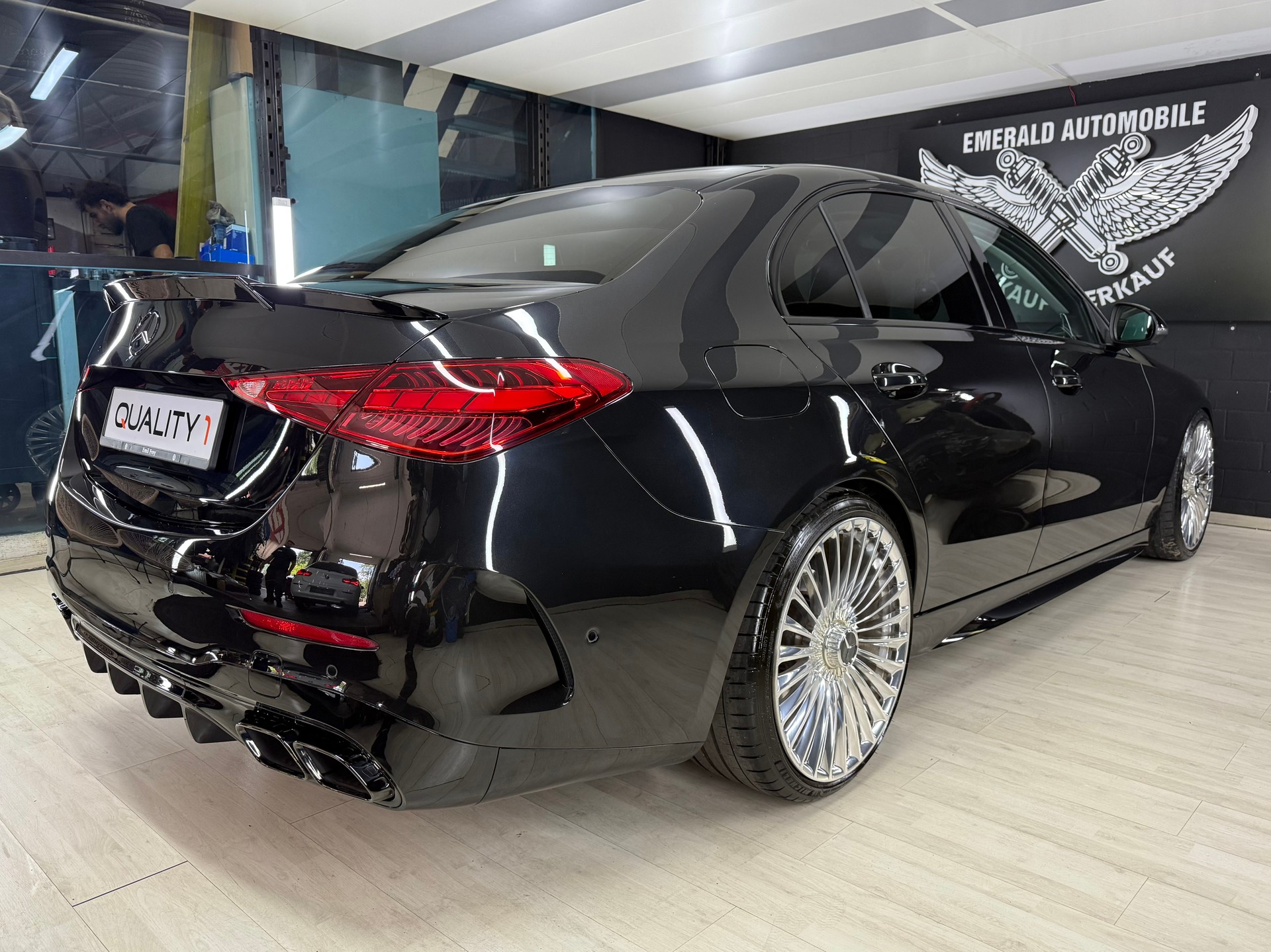 MERCEDES-BENZ C180 *C63s BODYKIT*-image-5