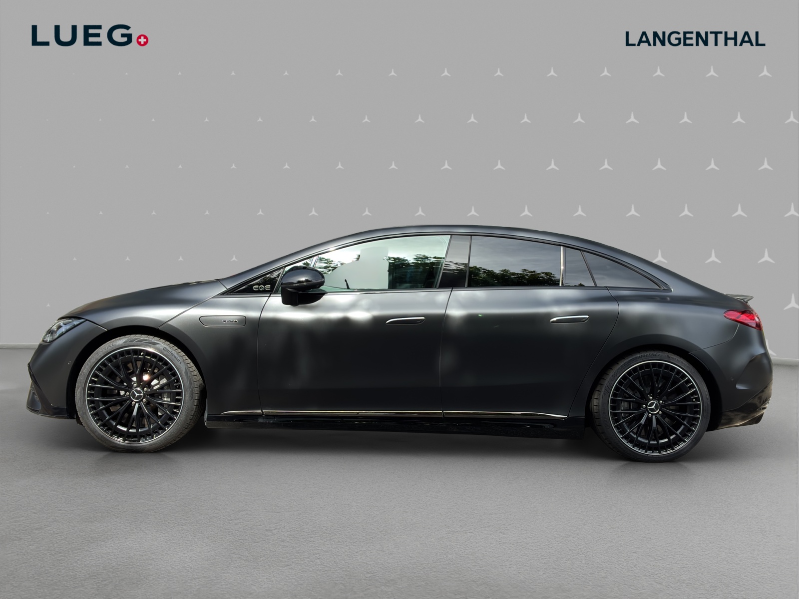 MERCEDES-BENZ EQE 43 AMG 4 Matic Executive Edition-image-1