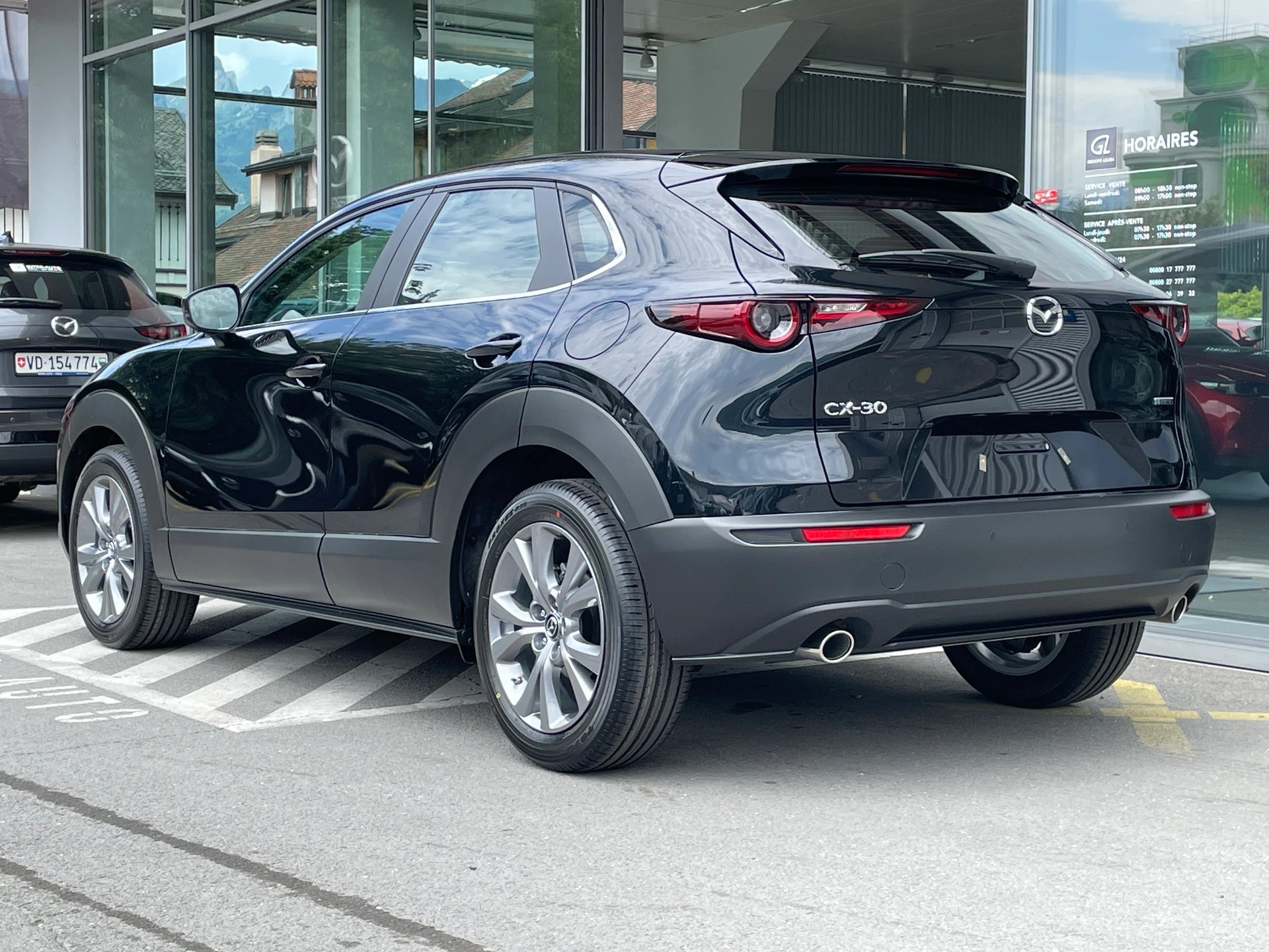 MAZDA CX-30 SKYACTIV-X 186 M Hybrid Centre Line AWD AT-image-2