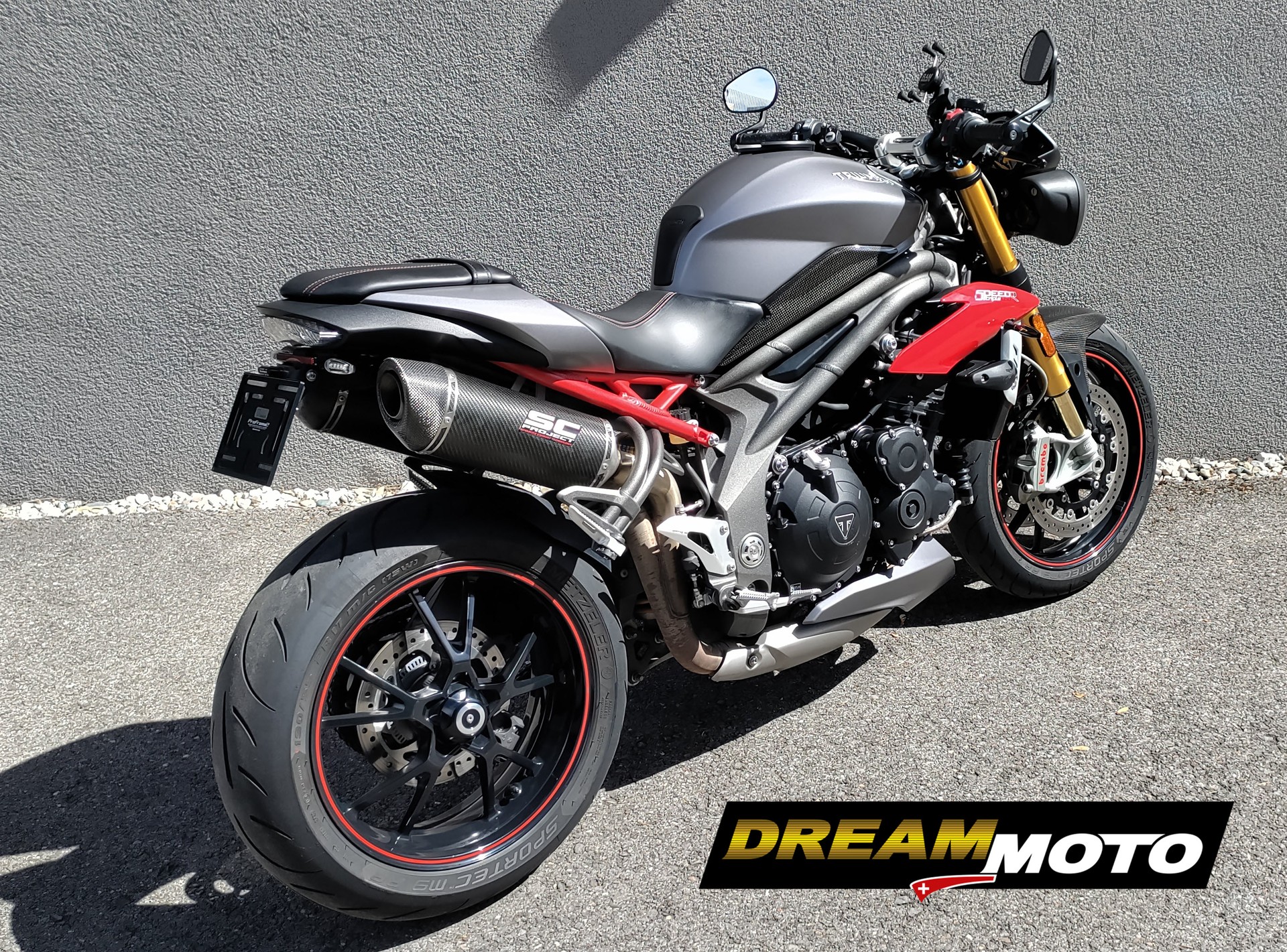TRIUMPH Speed Triple R 1050 ABS-image-4