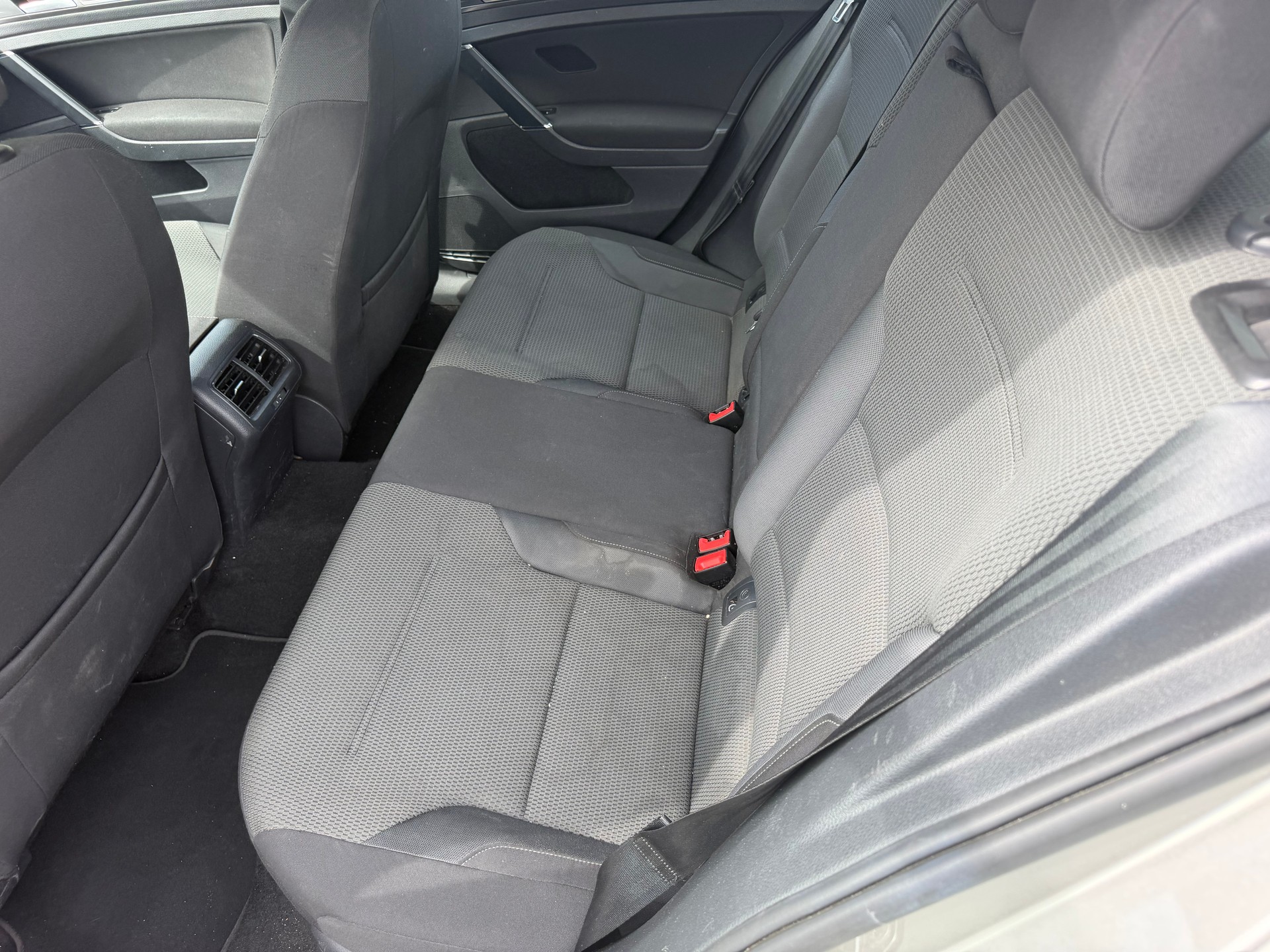 VW Golf 1.4 TSI Highline DSG-image-5
